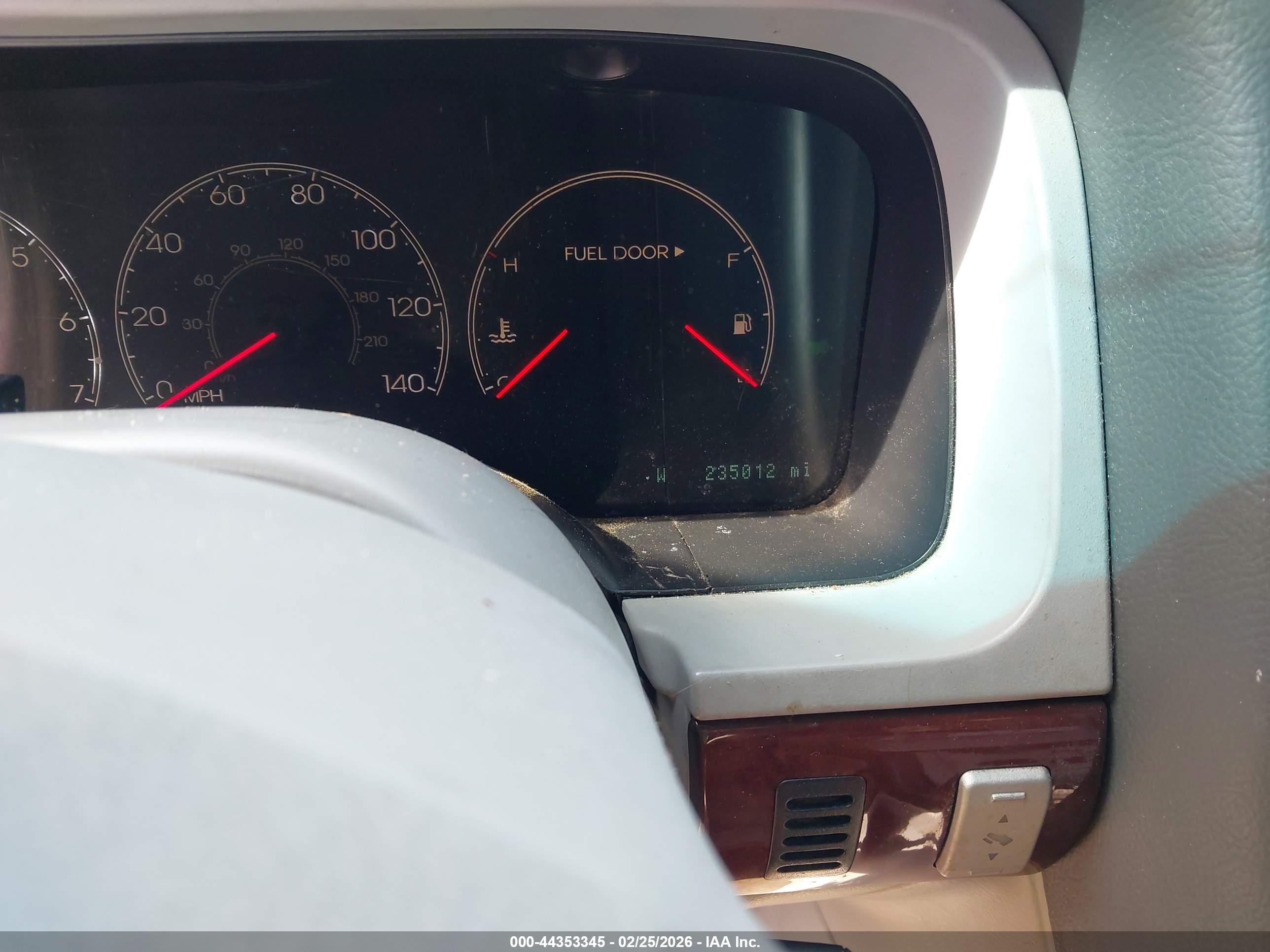 LINCOLN AVIATOR image 7