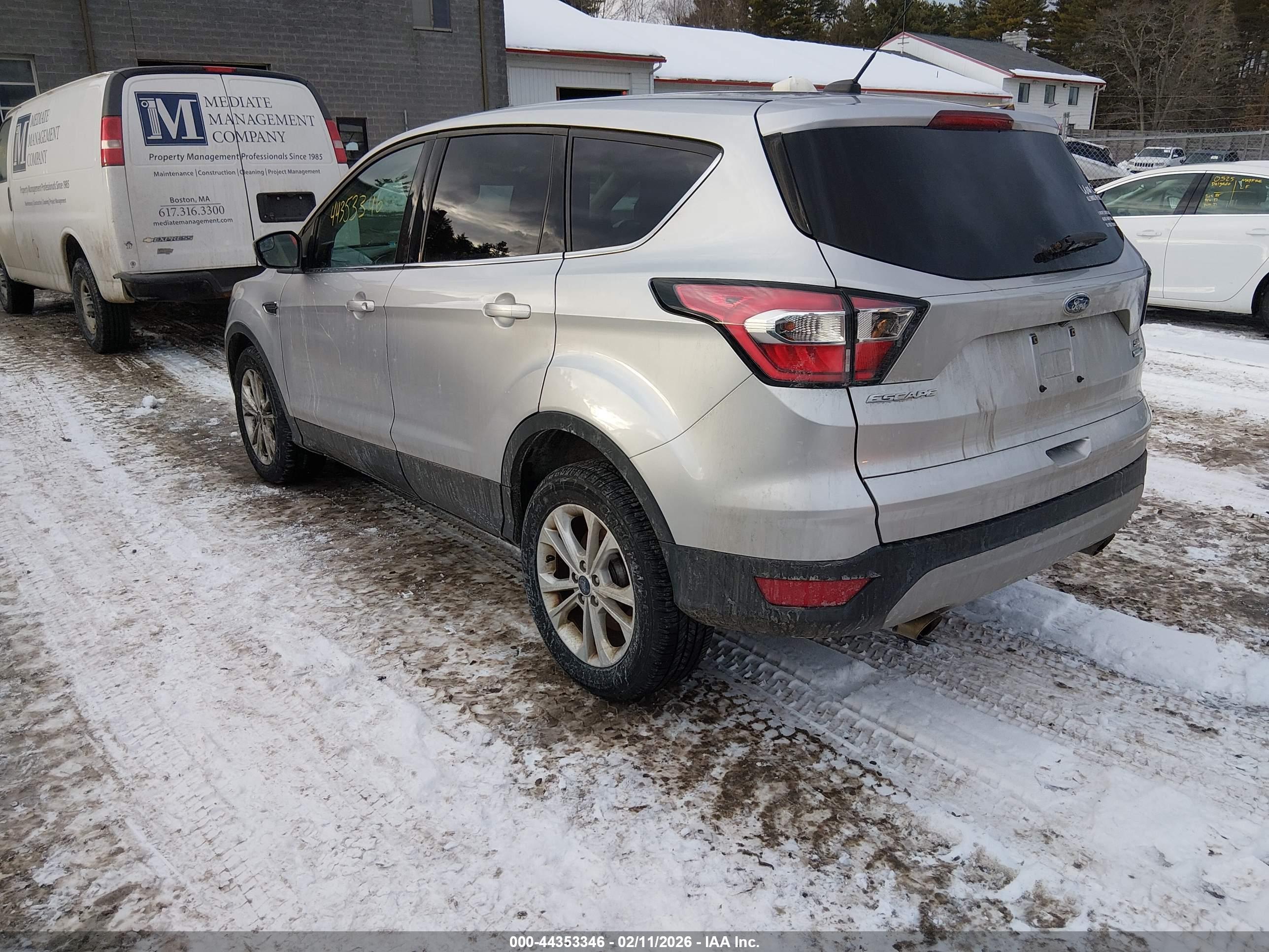 FORD ESCAPE image 3