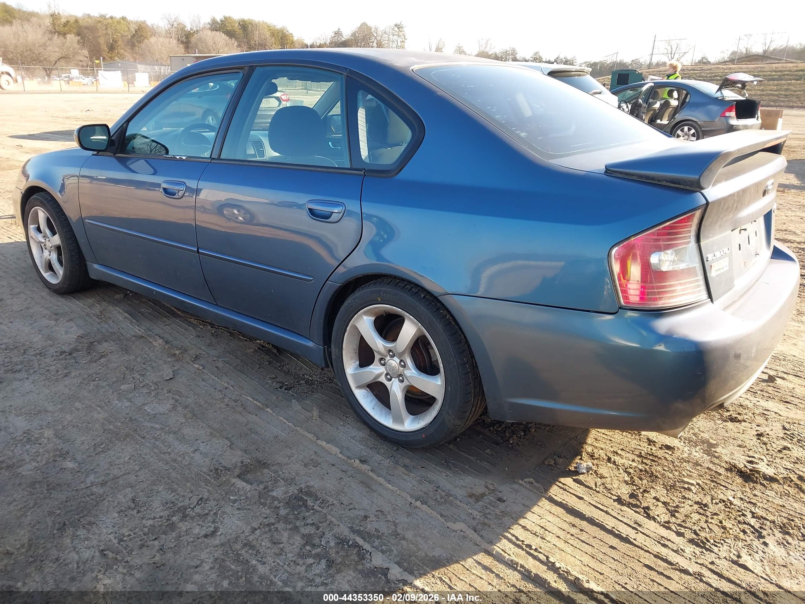 SUBARU LEGACY image 3