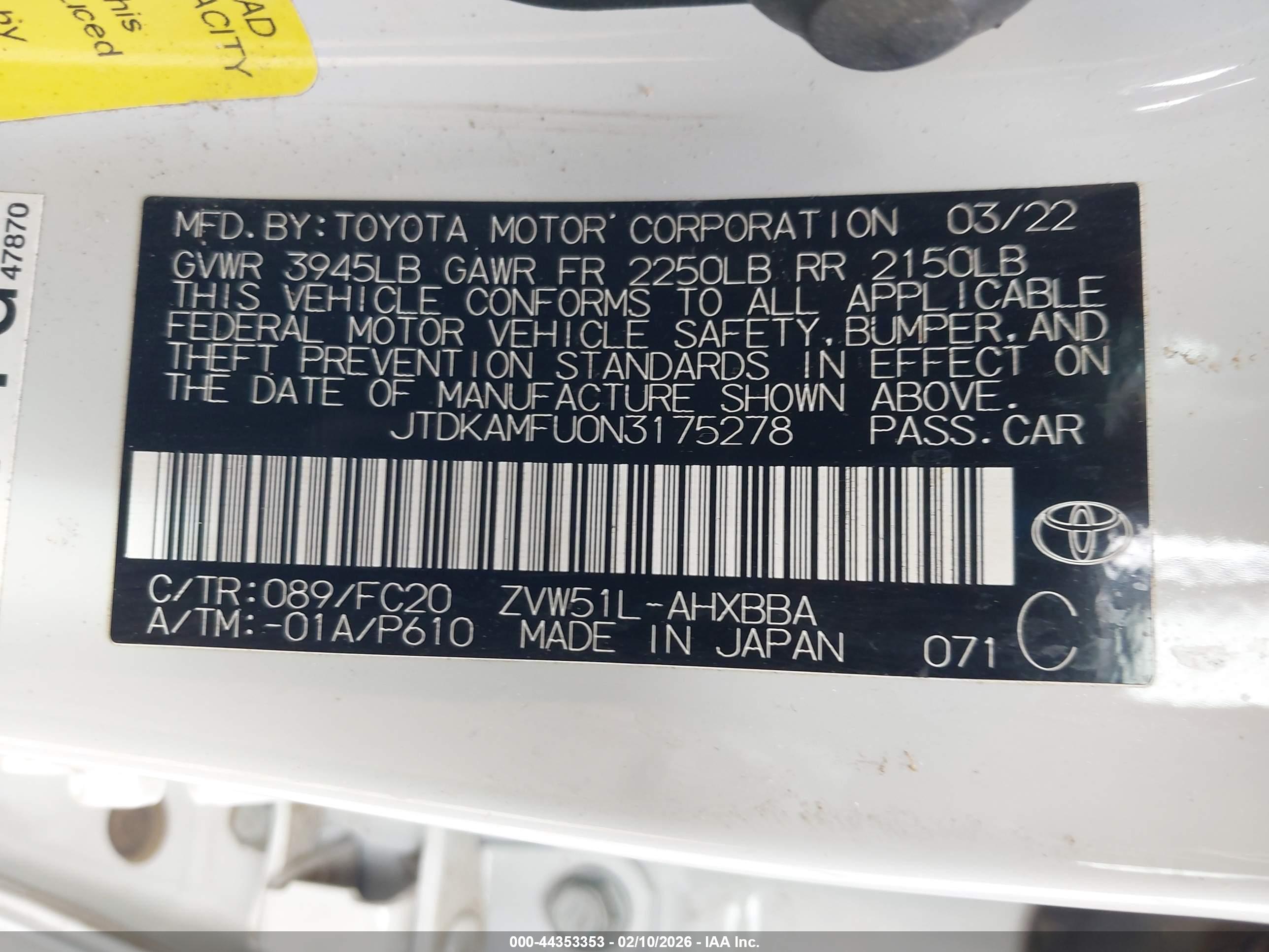 TOYOTA PRIUS image 9