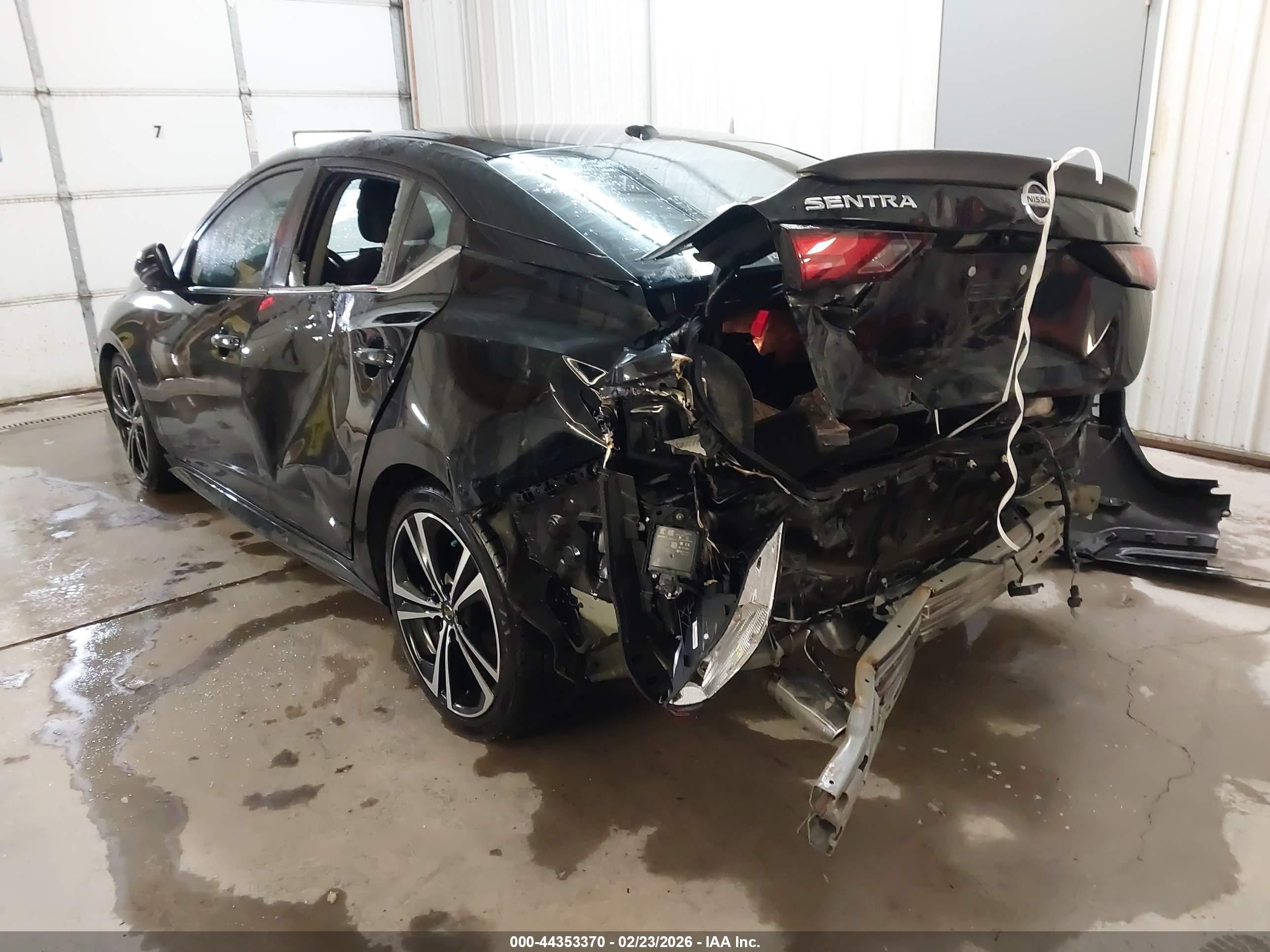 NISSAN SENTRA image 3