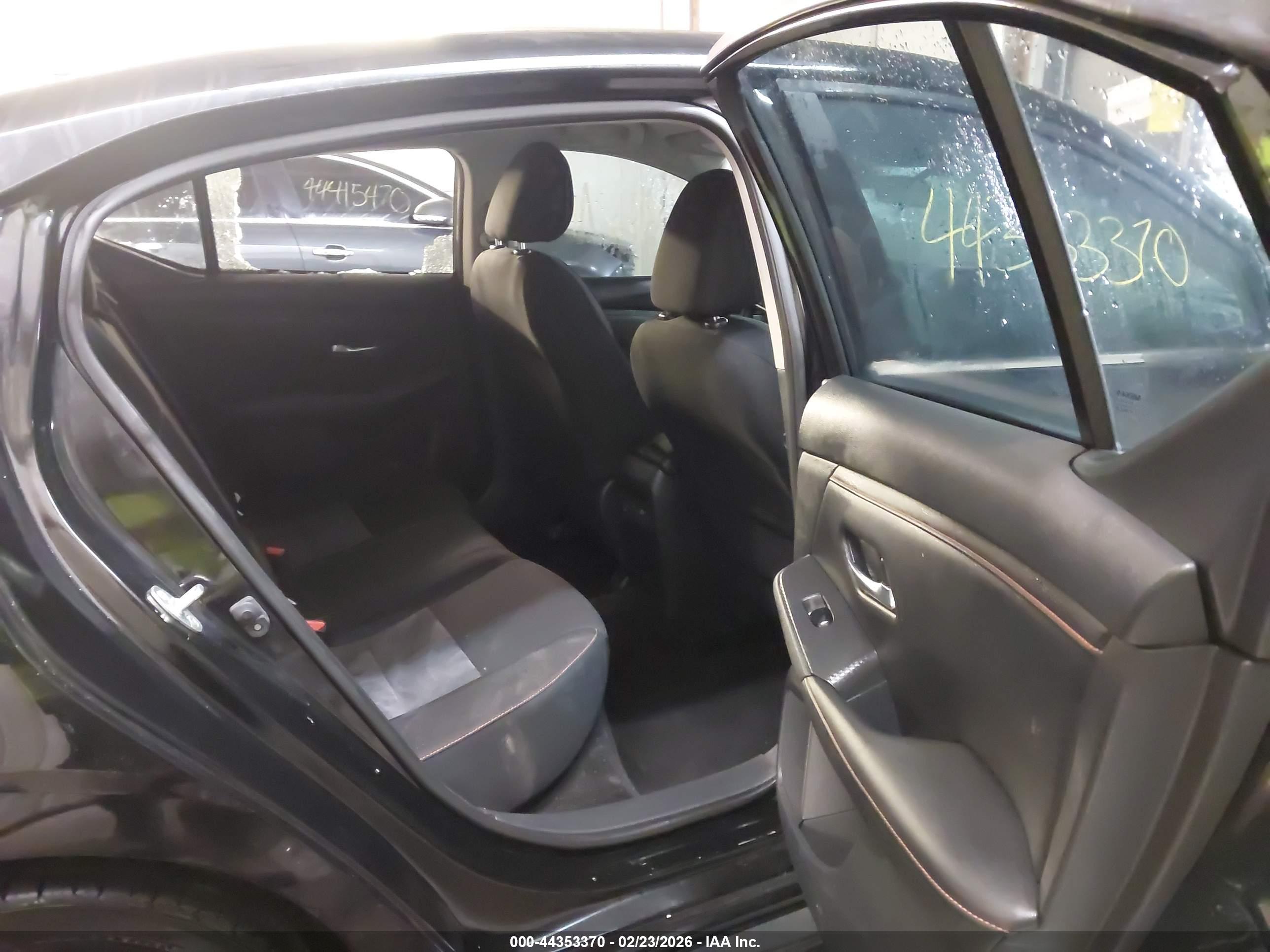 NISSAN SENTRA image 8