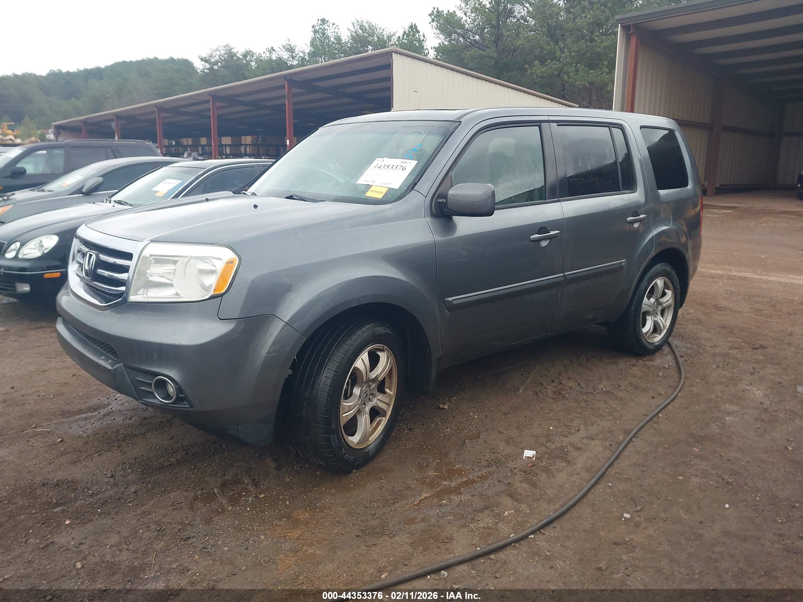HONDA PILOT image 2