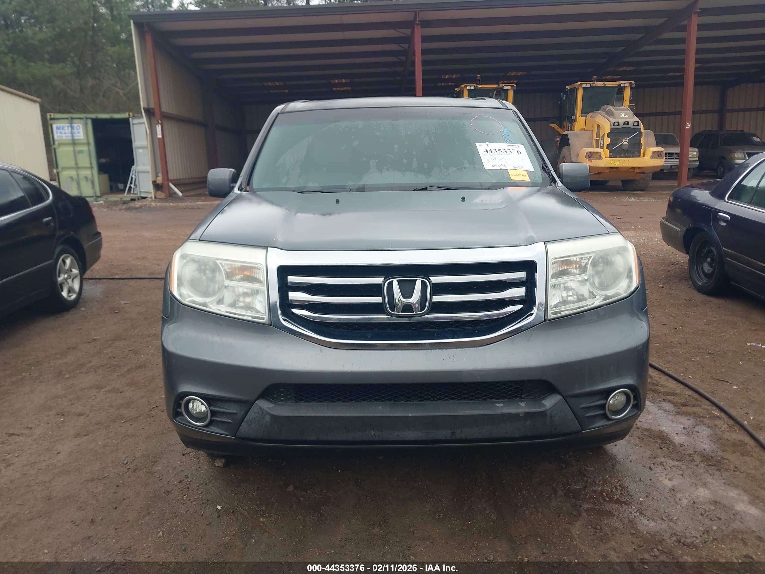 HONDA PILOT image 6