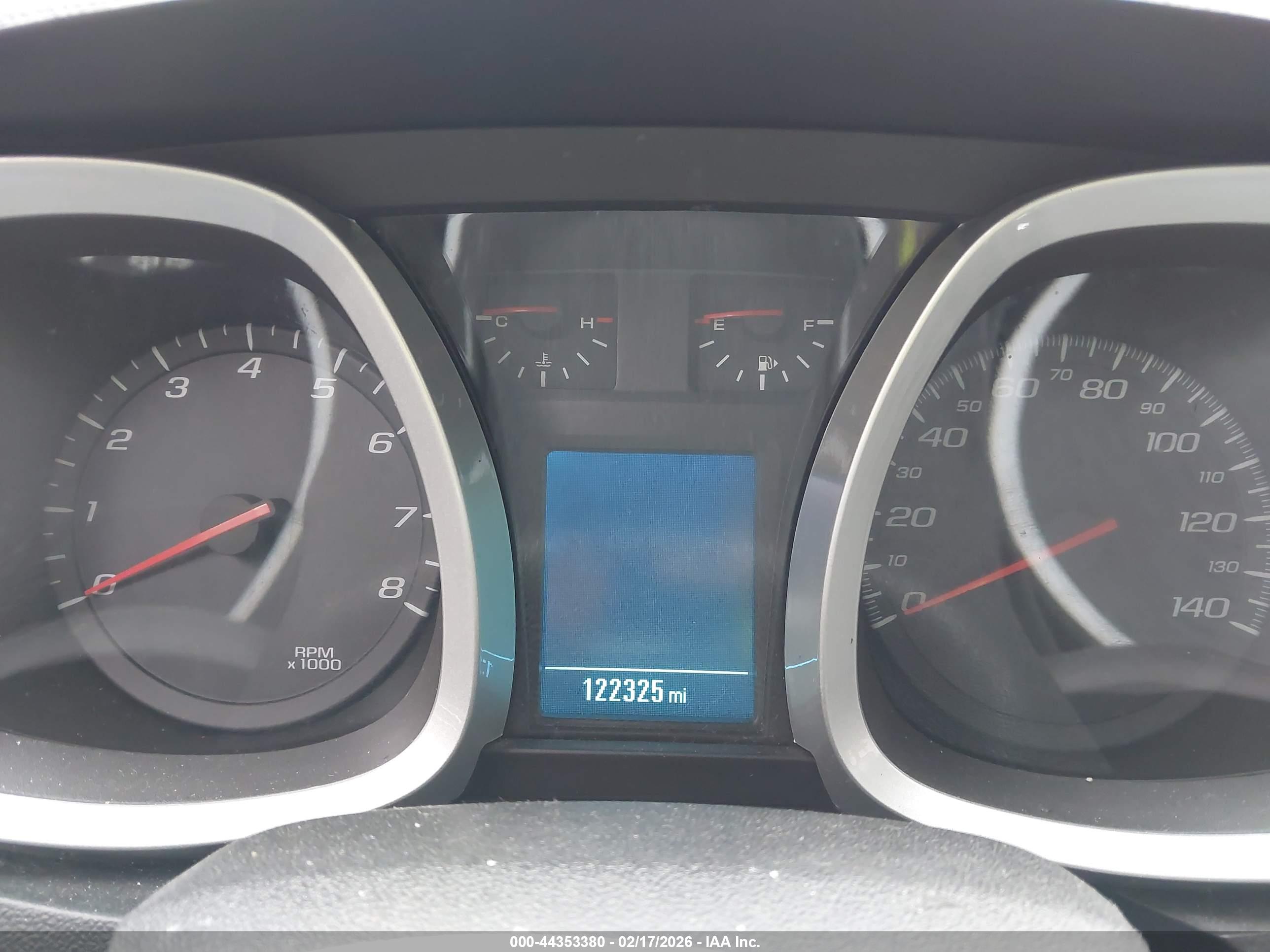 CHEVROLET EQUINOX image 7
