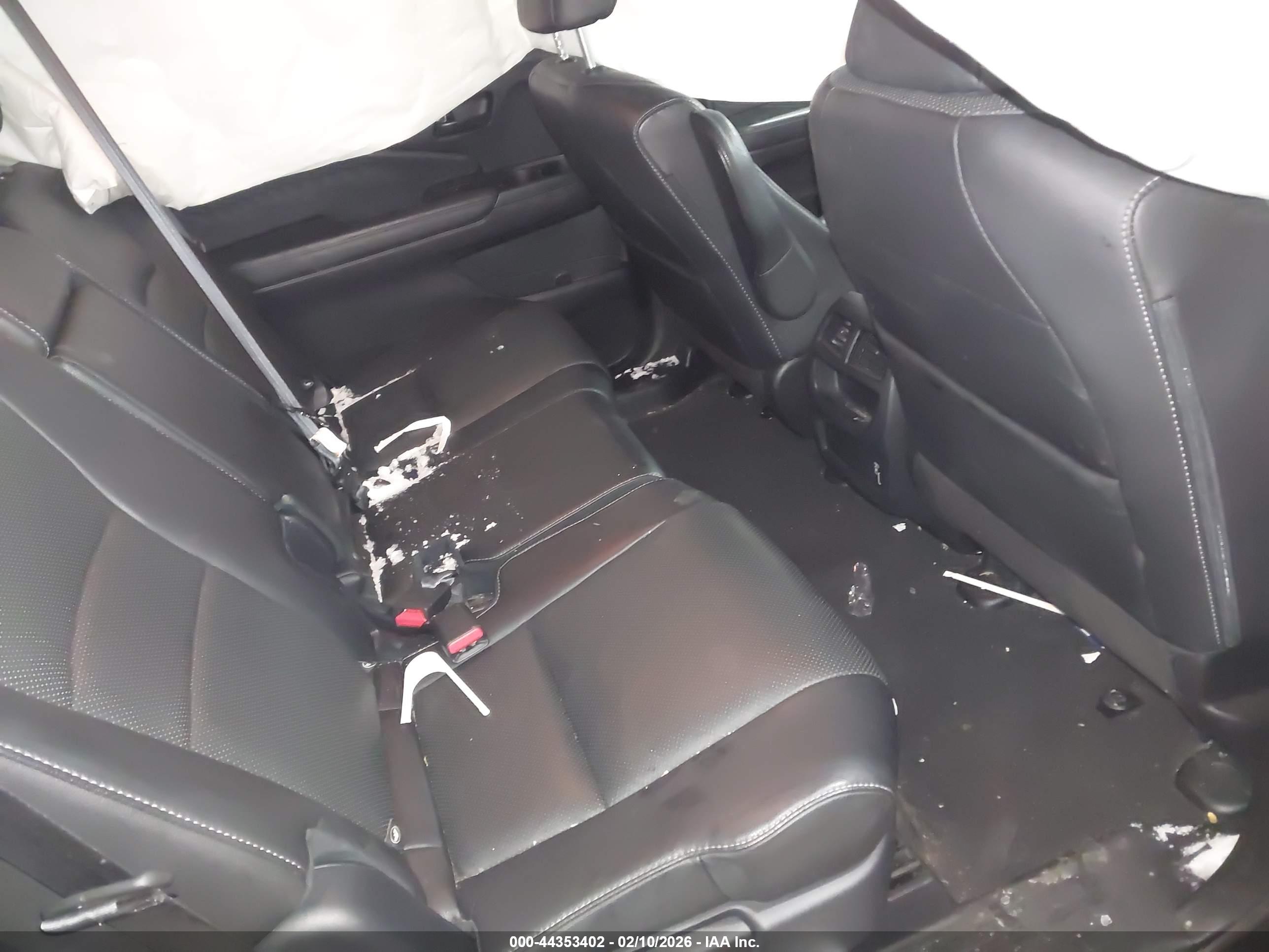 HONDA PASSPORT image 8