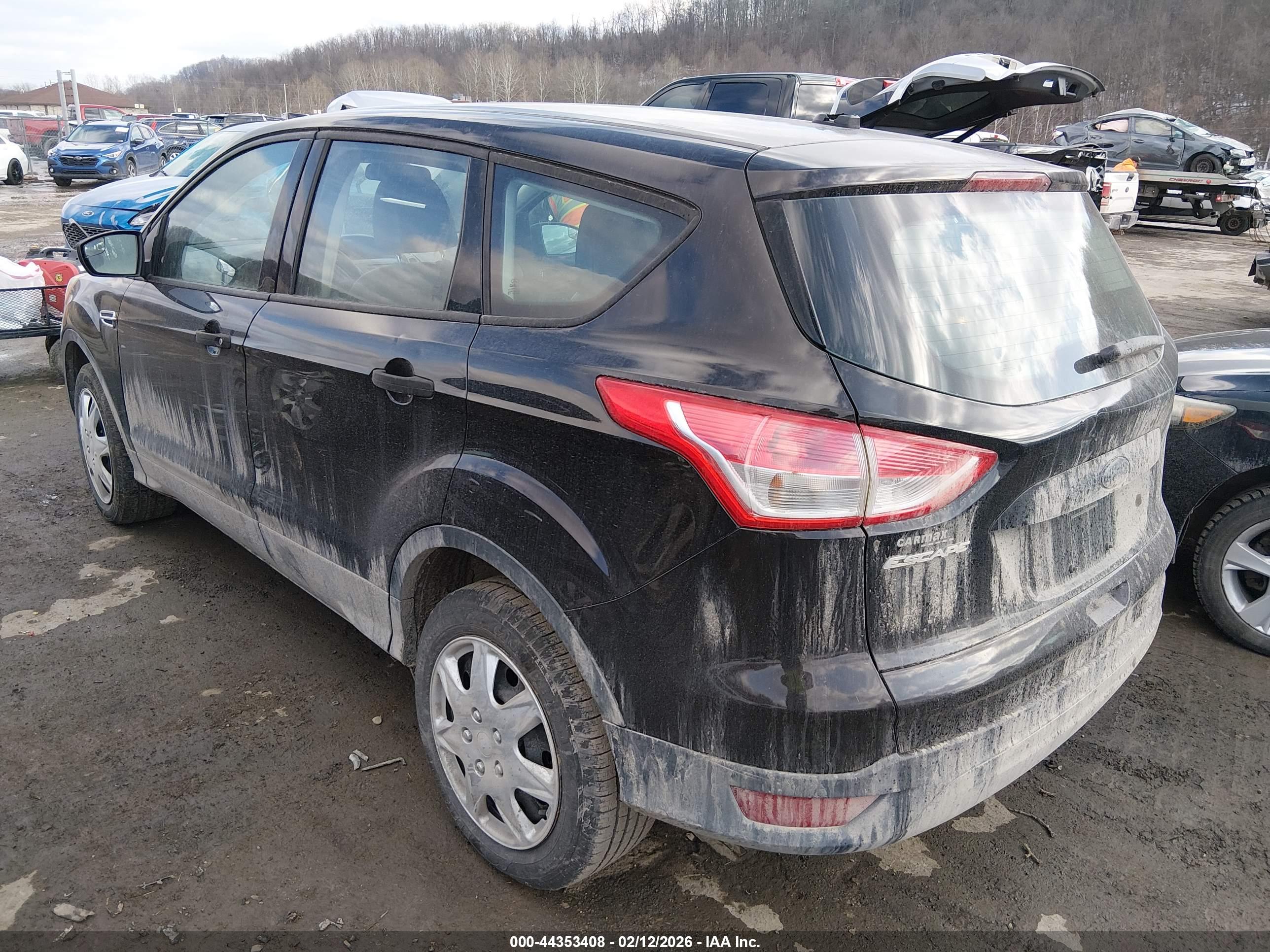 FORD ESCAPE image 3