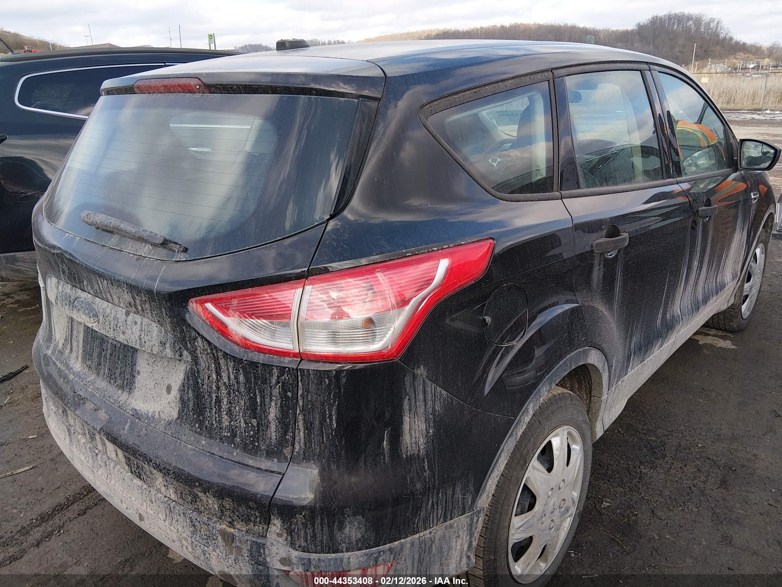 FORD ESCAPE image 4