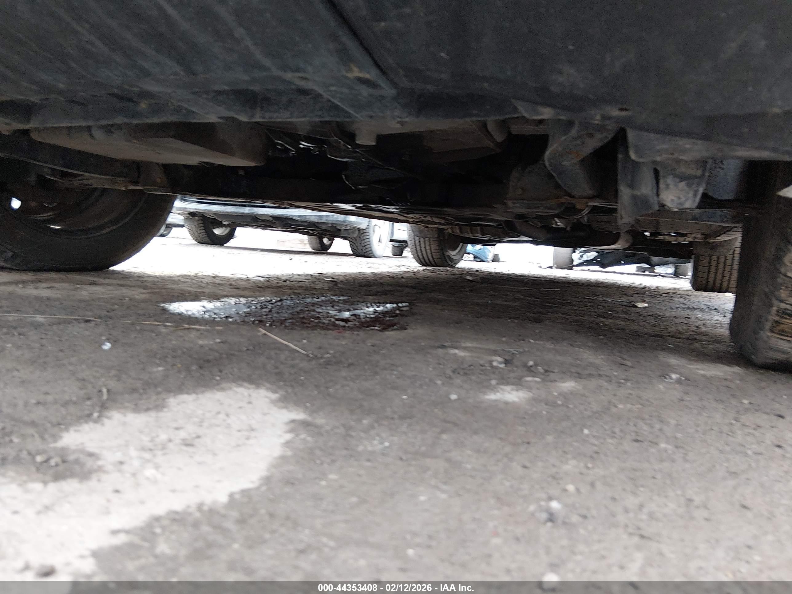 FORD ESCAPE image 6