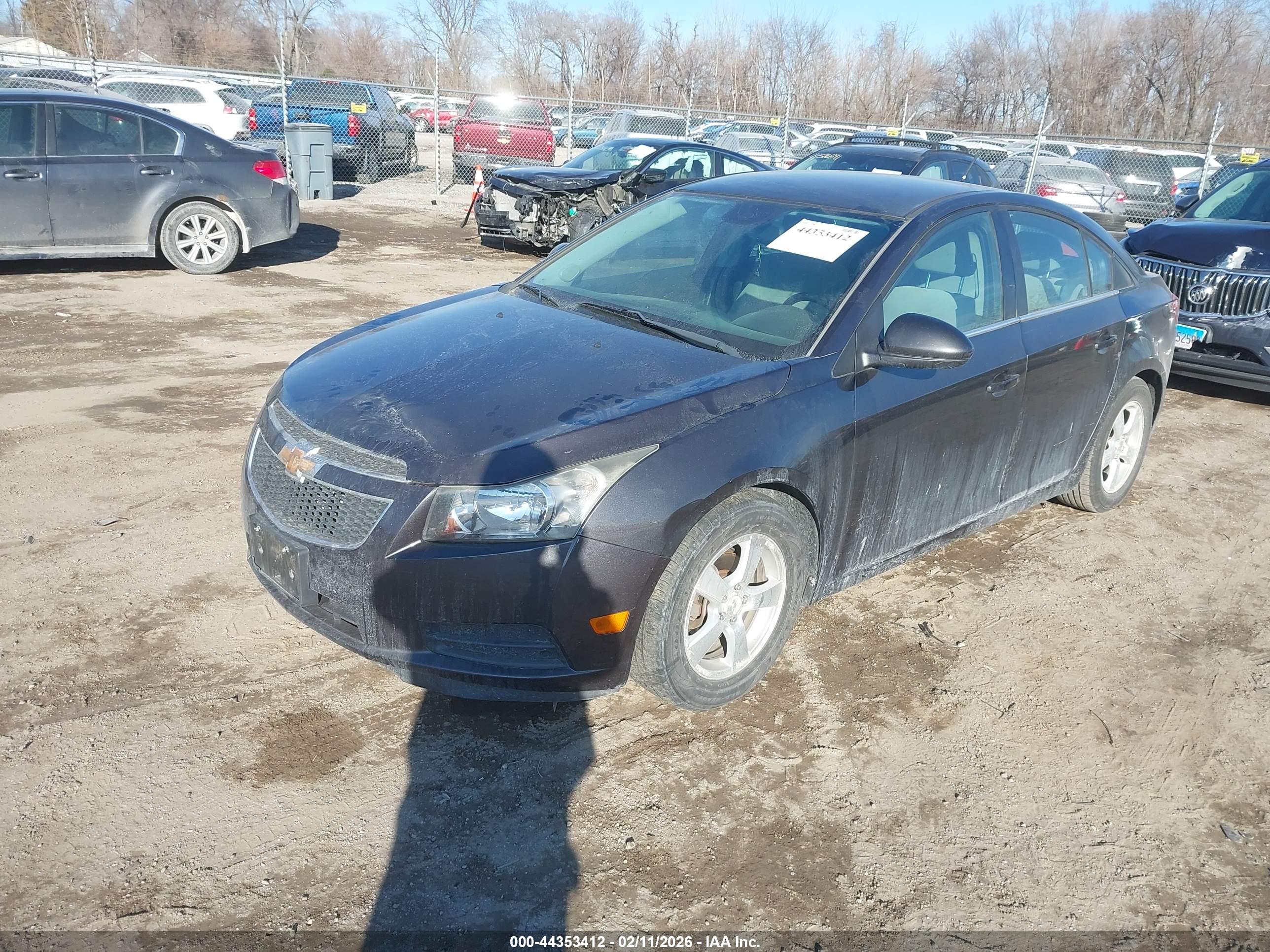 CHEVROLET CRUZE image 2