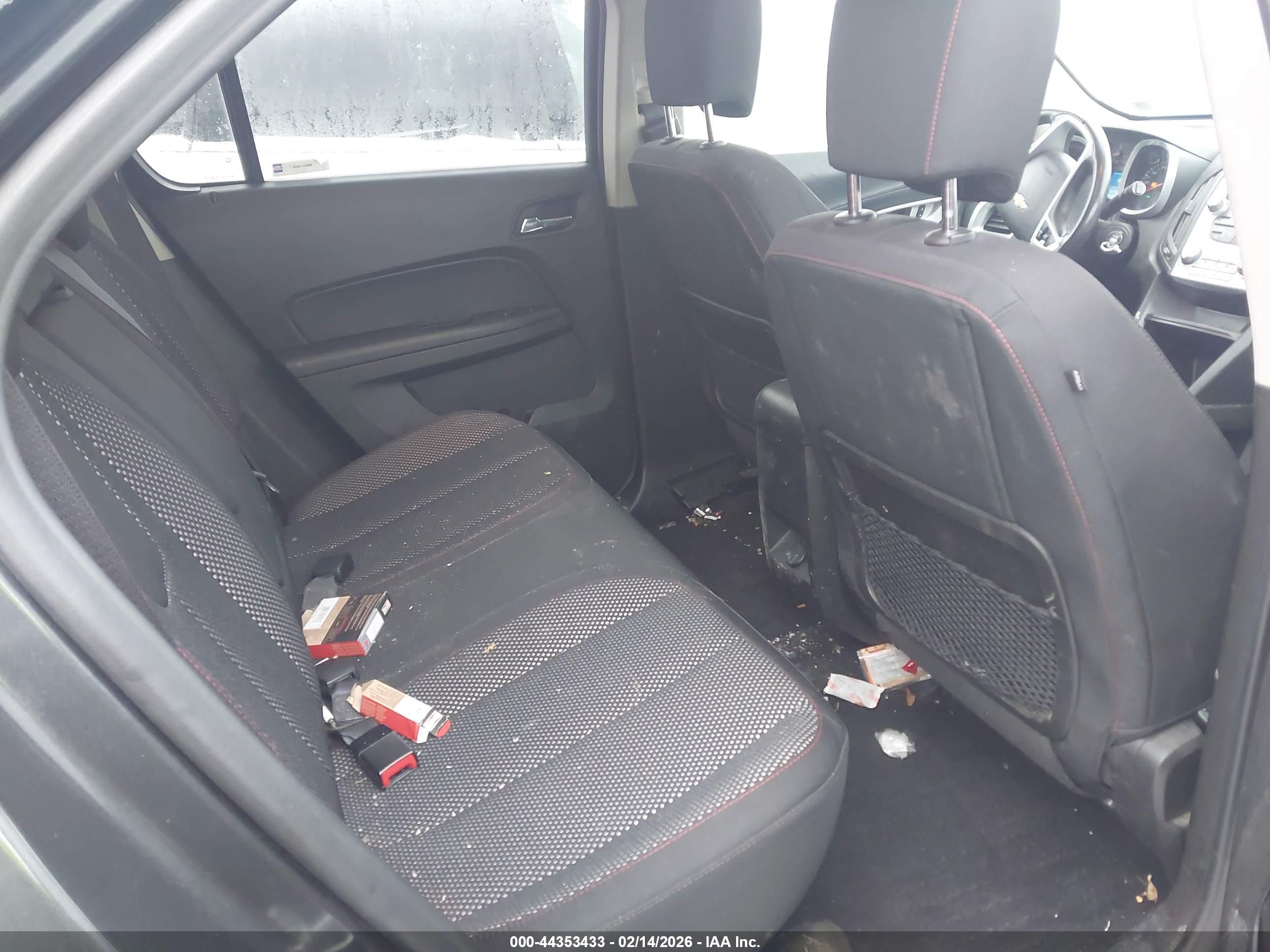 CHEVROLET EQUINOX image 8