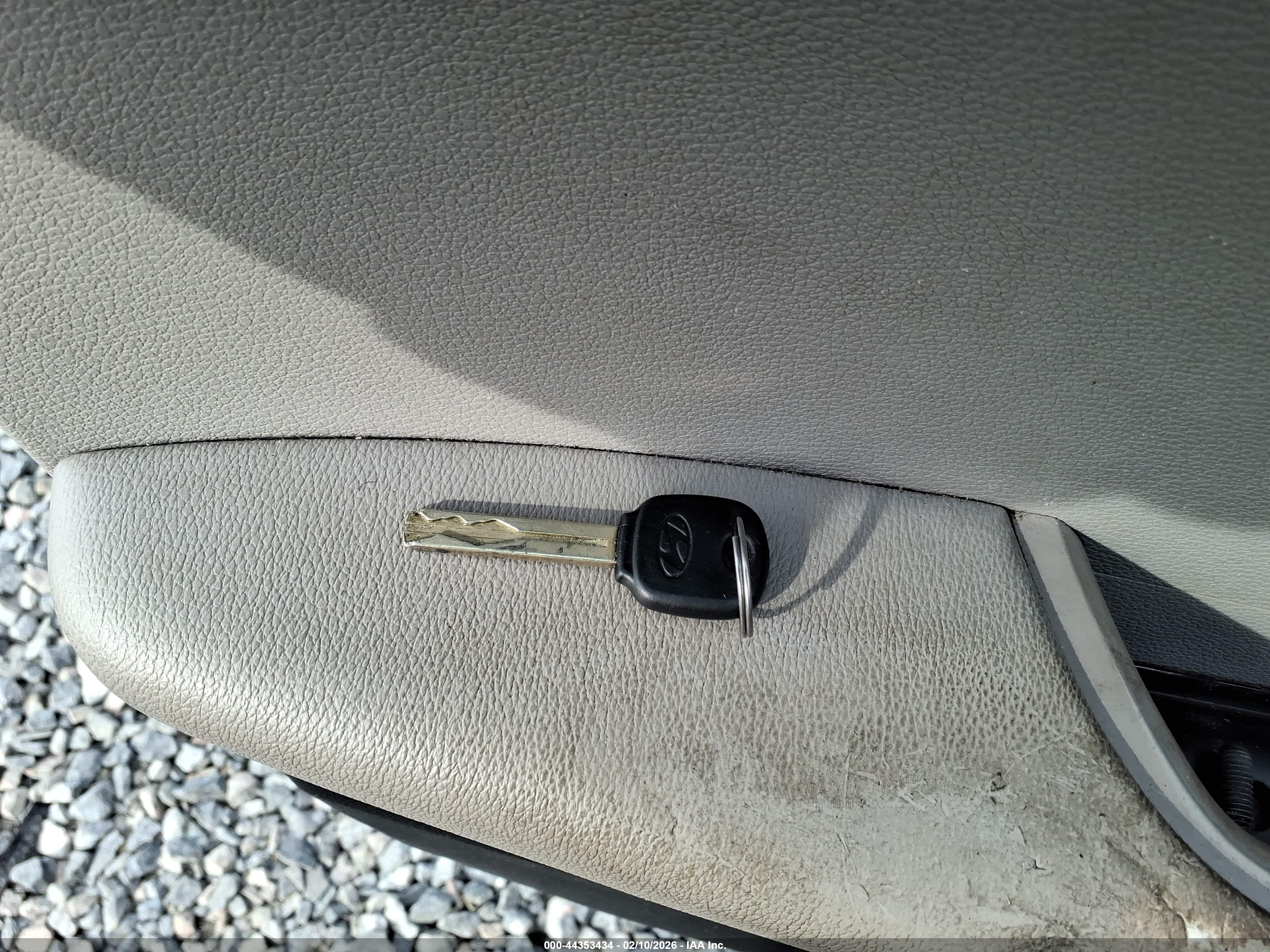 HYUNDAI SONATA image 11