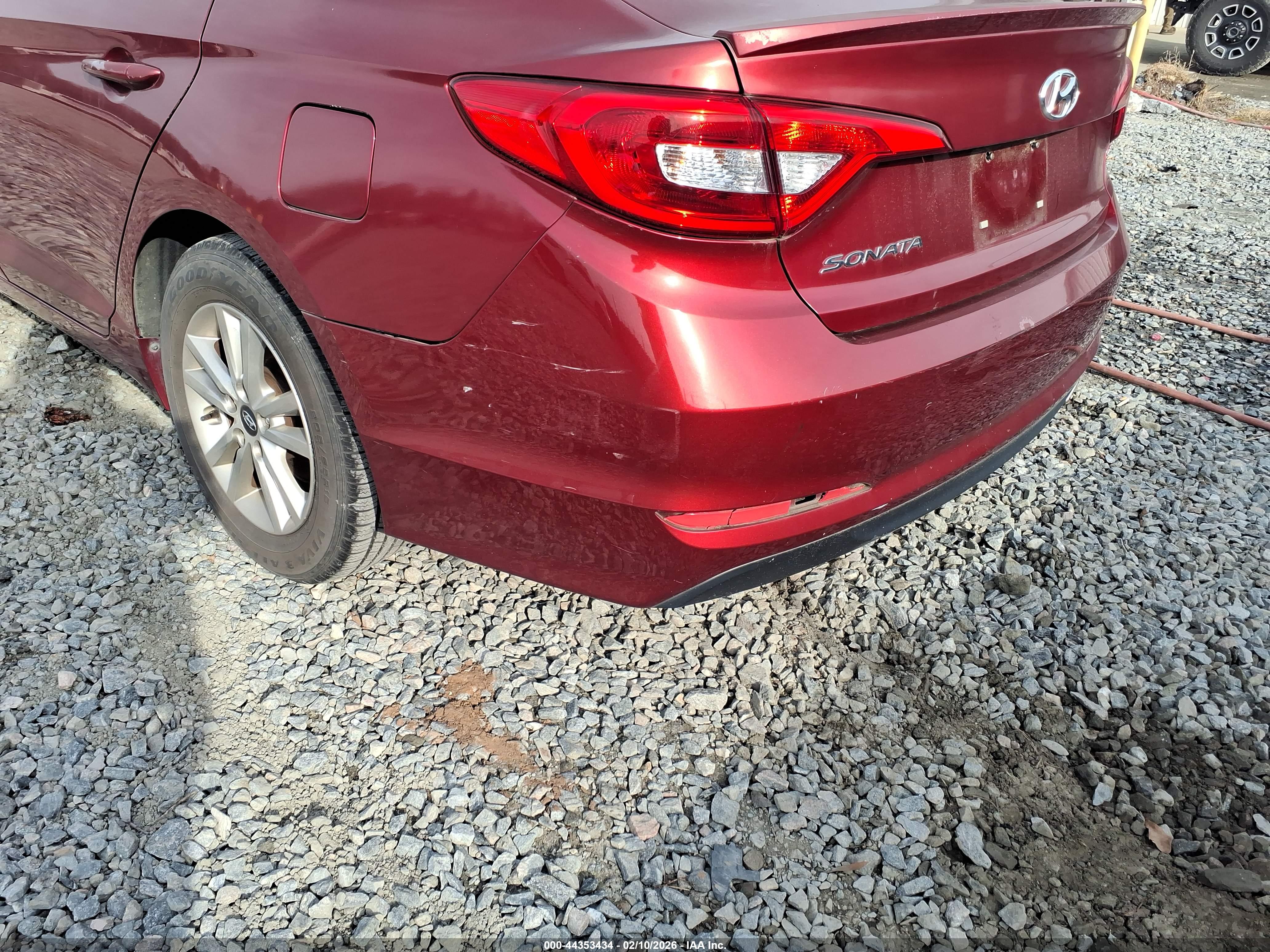 HYUNDAI SONATA image 6