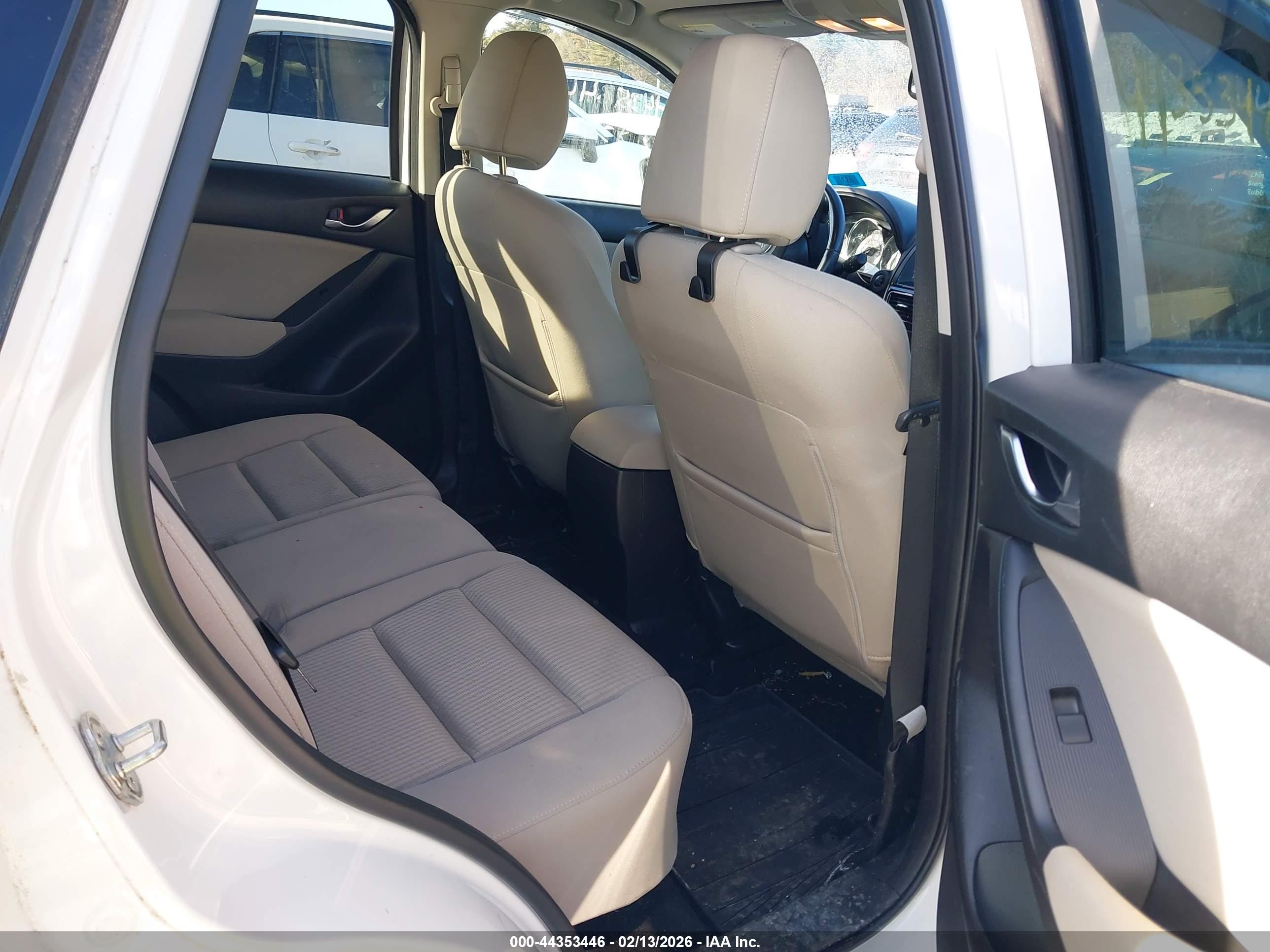 MAZDA CX-5 image 8