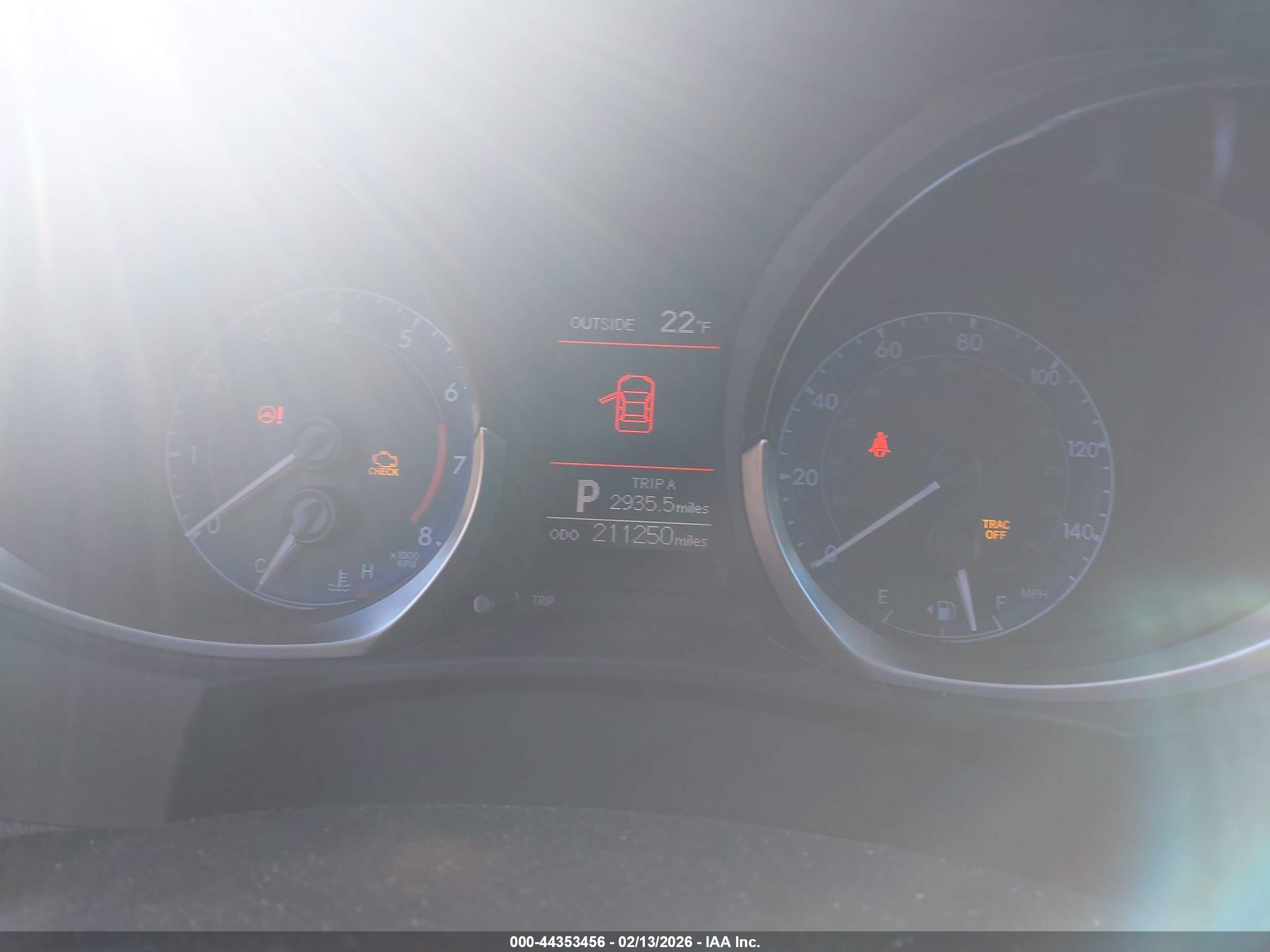 TOYOTA COROLLA image 7