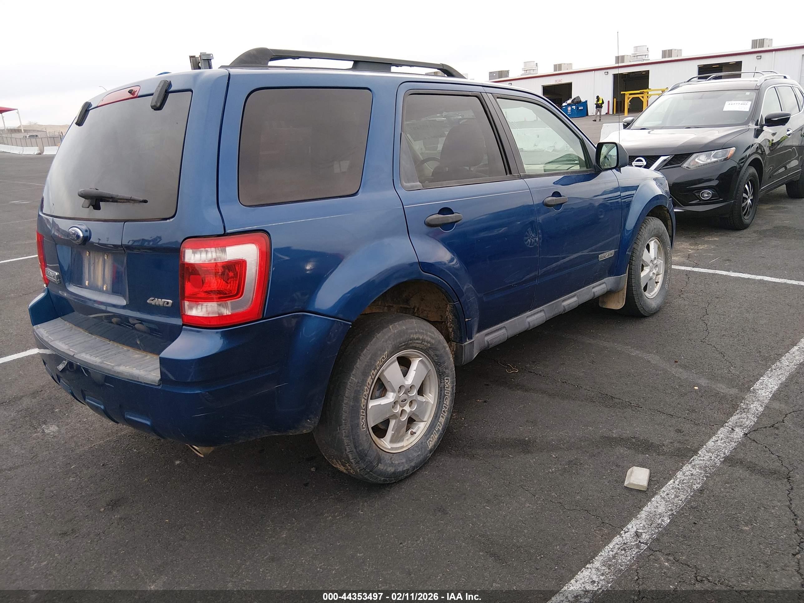 FORD ESCAPE image 4