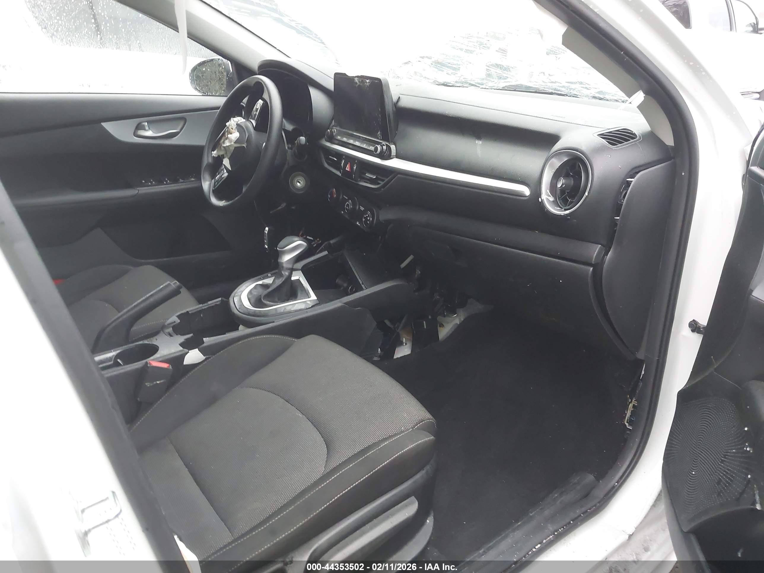 KIA FORTE image 5