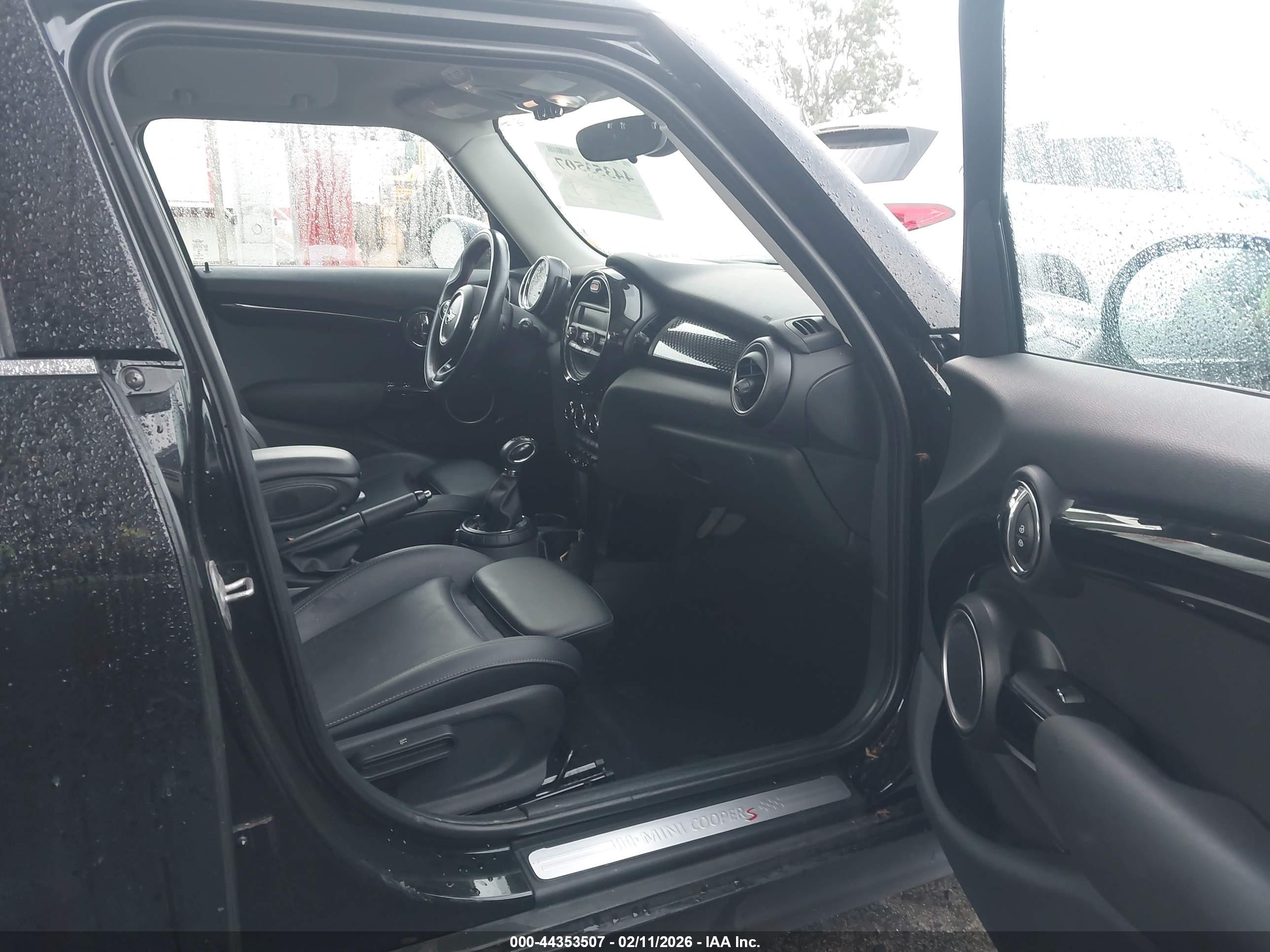 MINI HARDTOP image 5