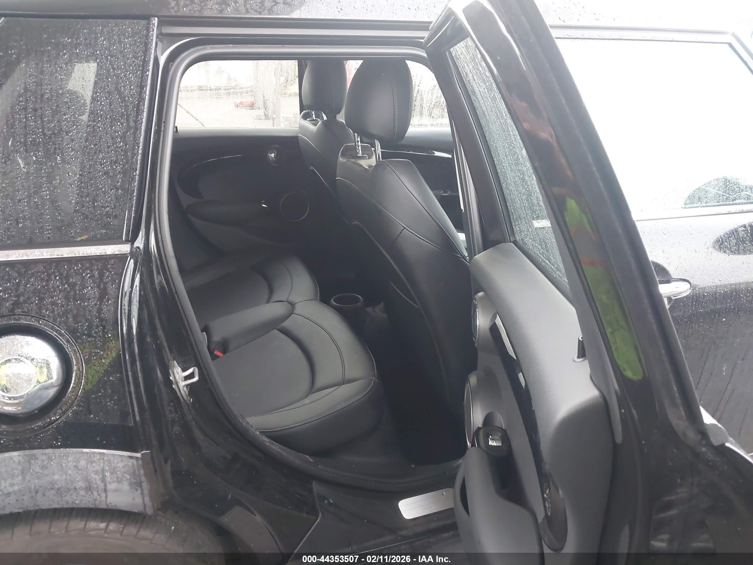 MINI HARDTOP image 8