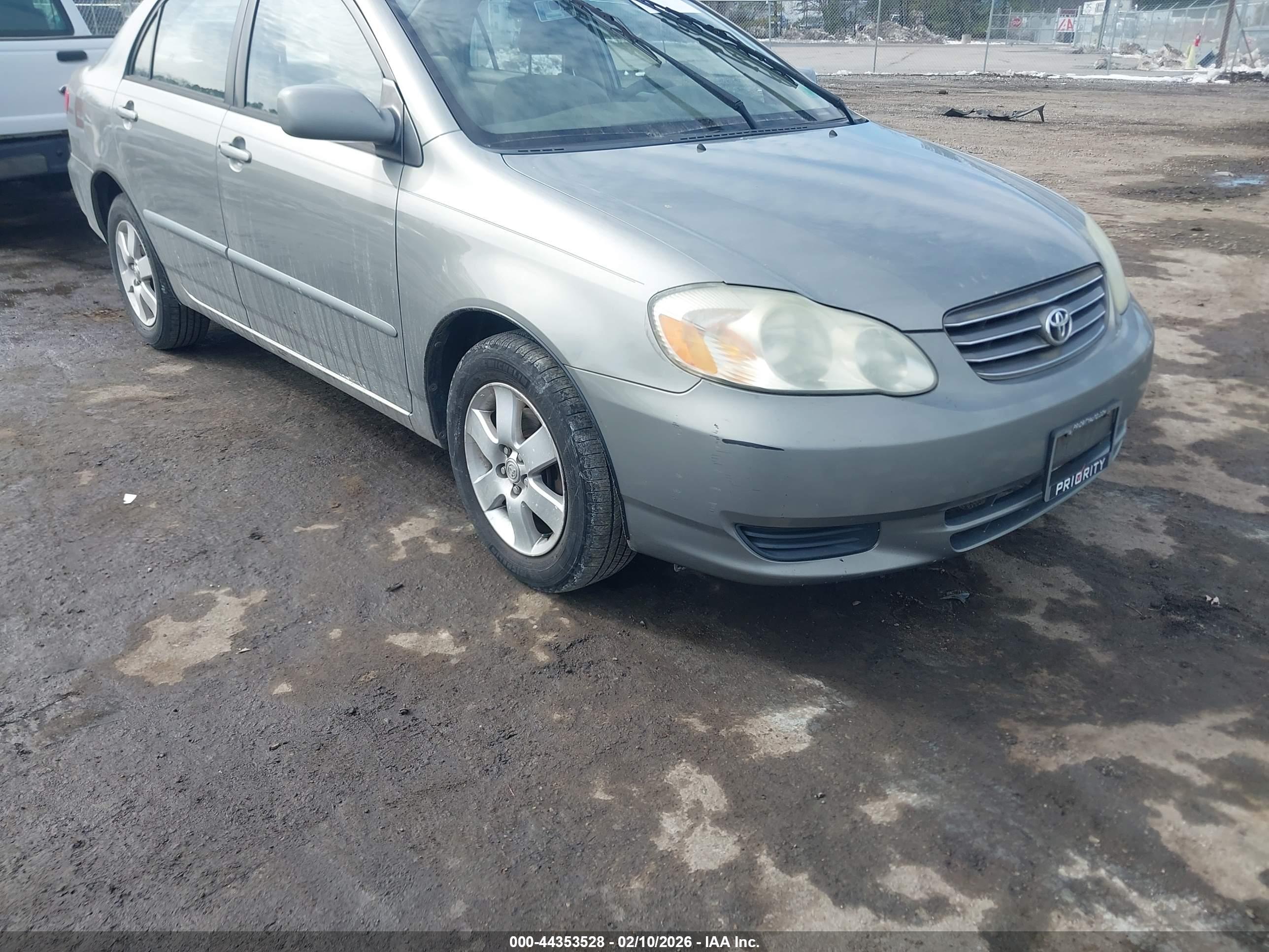 TOYOTA COROLLA image 6