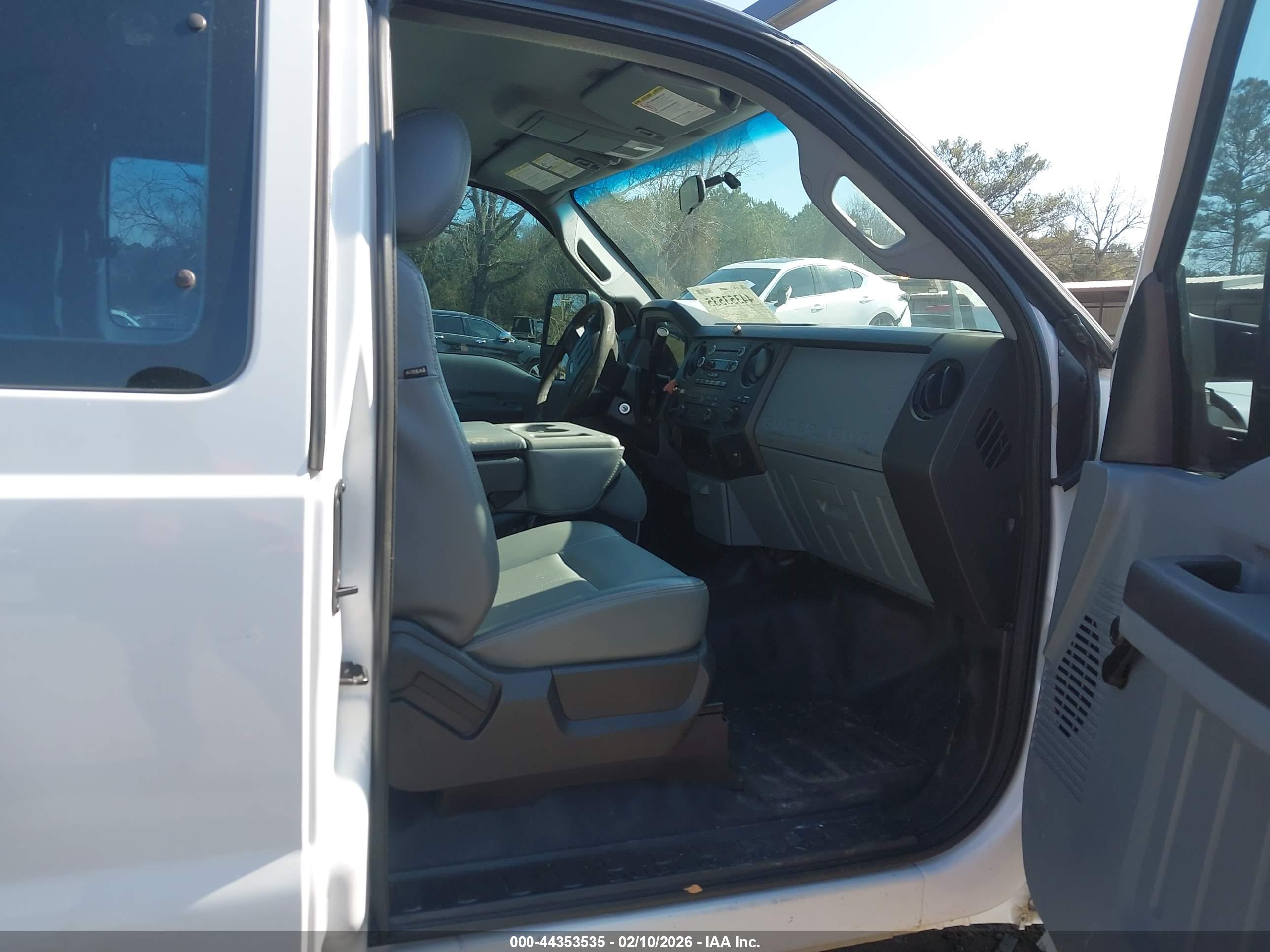 FORD F-250 image 5
