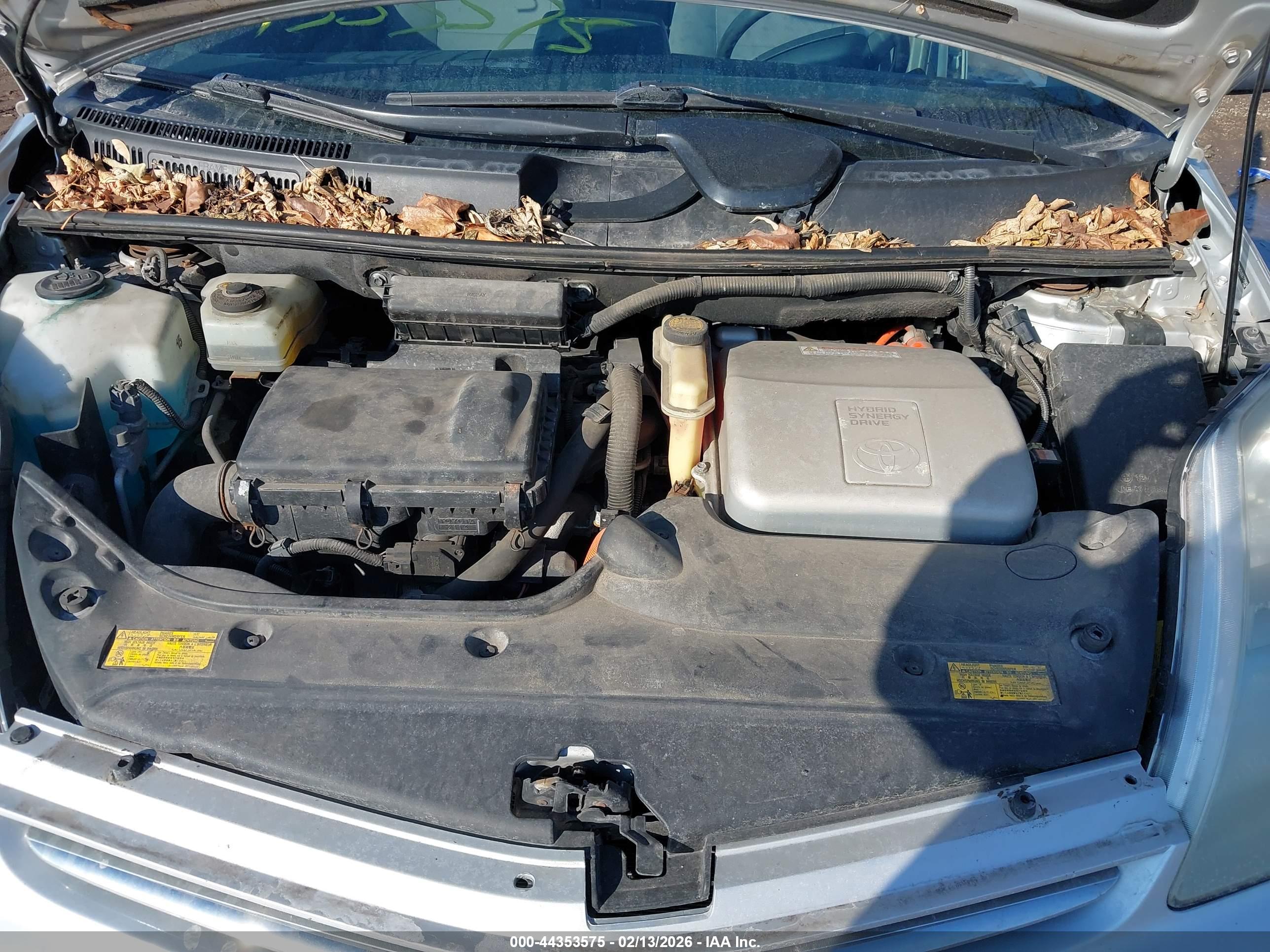 TOYOTA PRIUS image 10