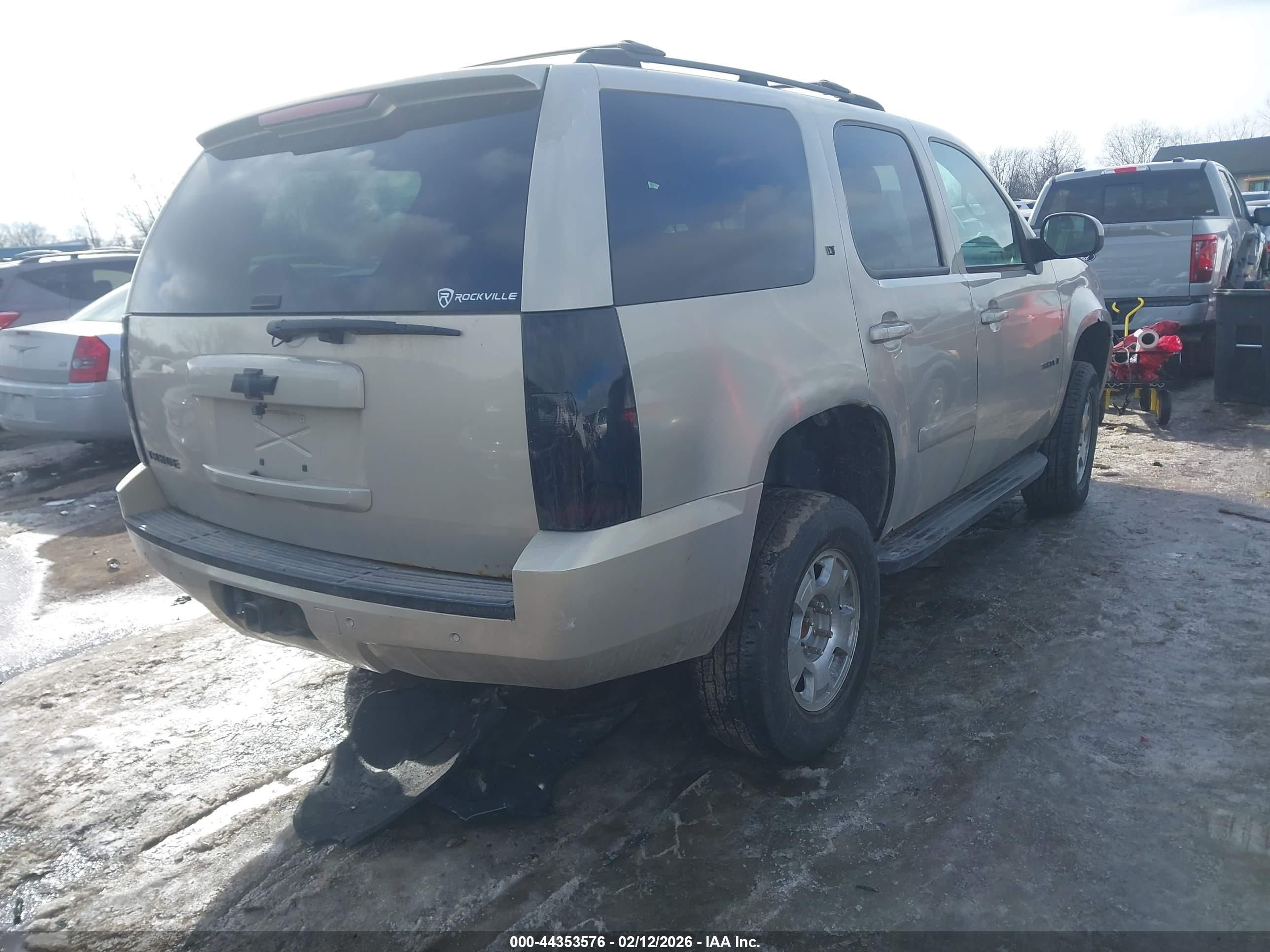 CHEVROLET TAHOE image 4