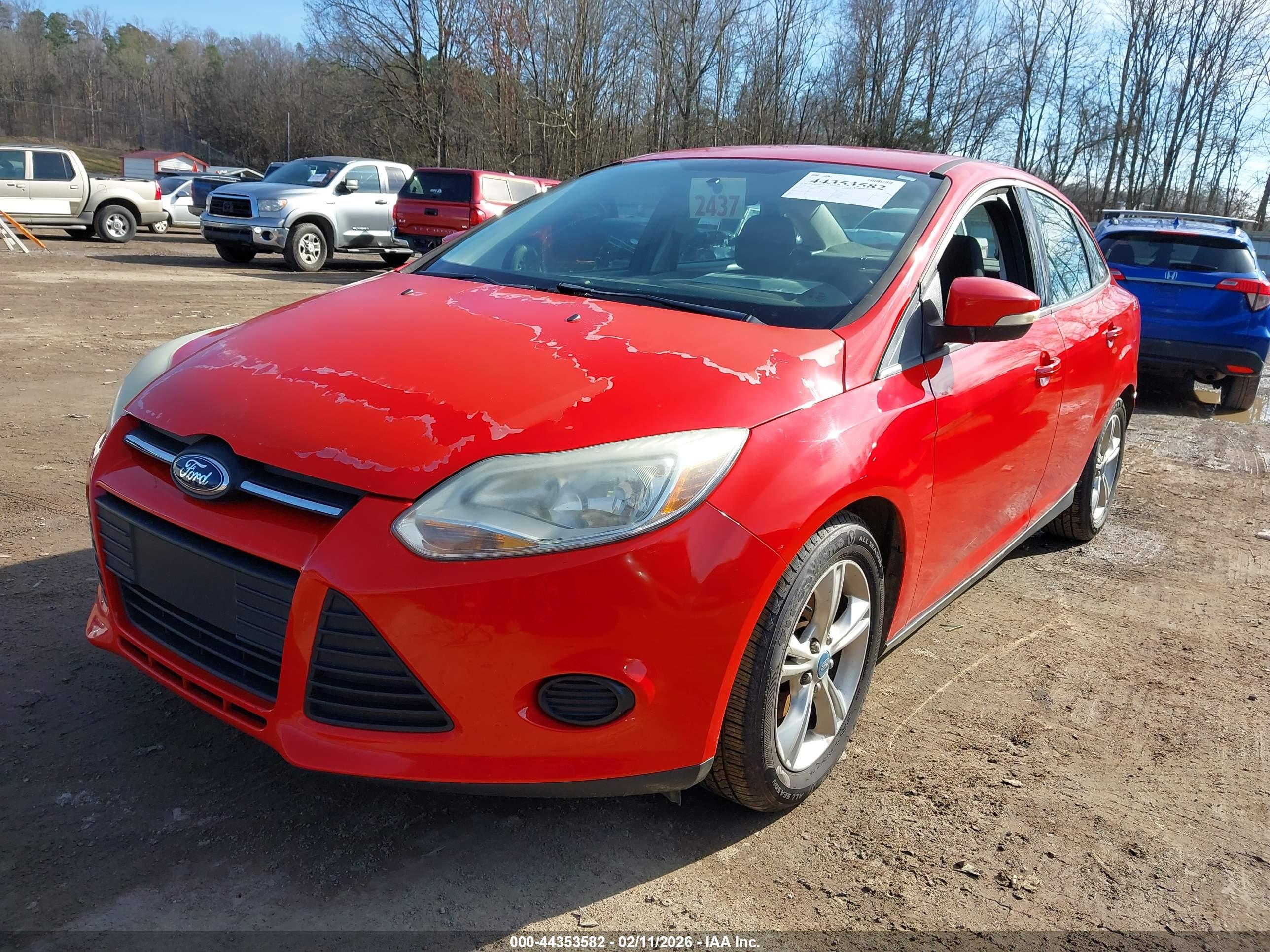 FORD FOCUS image 2