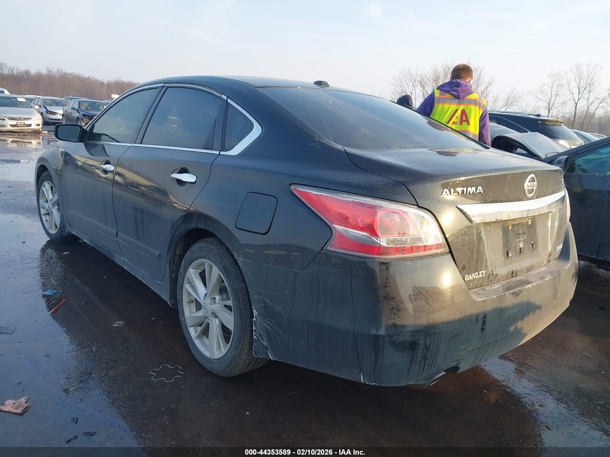 NISSAN ALTIMA image 3