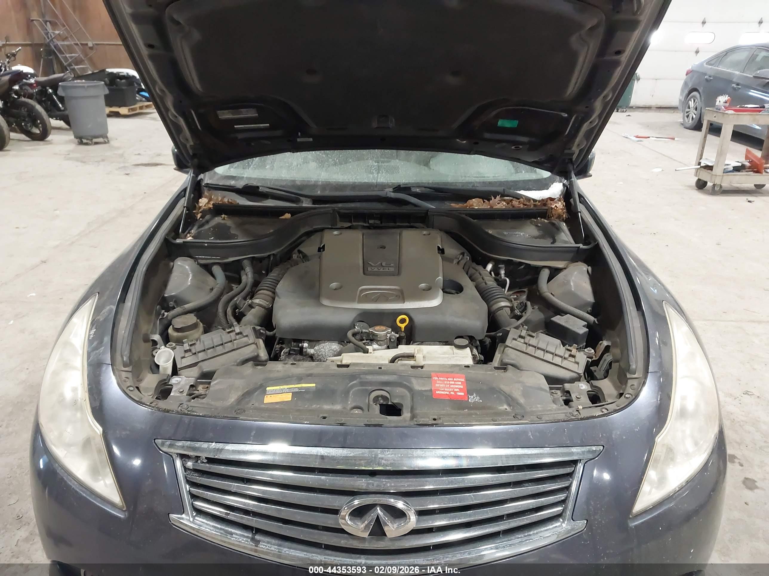 INFINITI G37X image 10