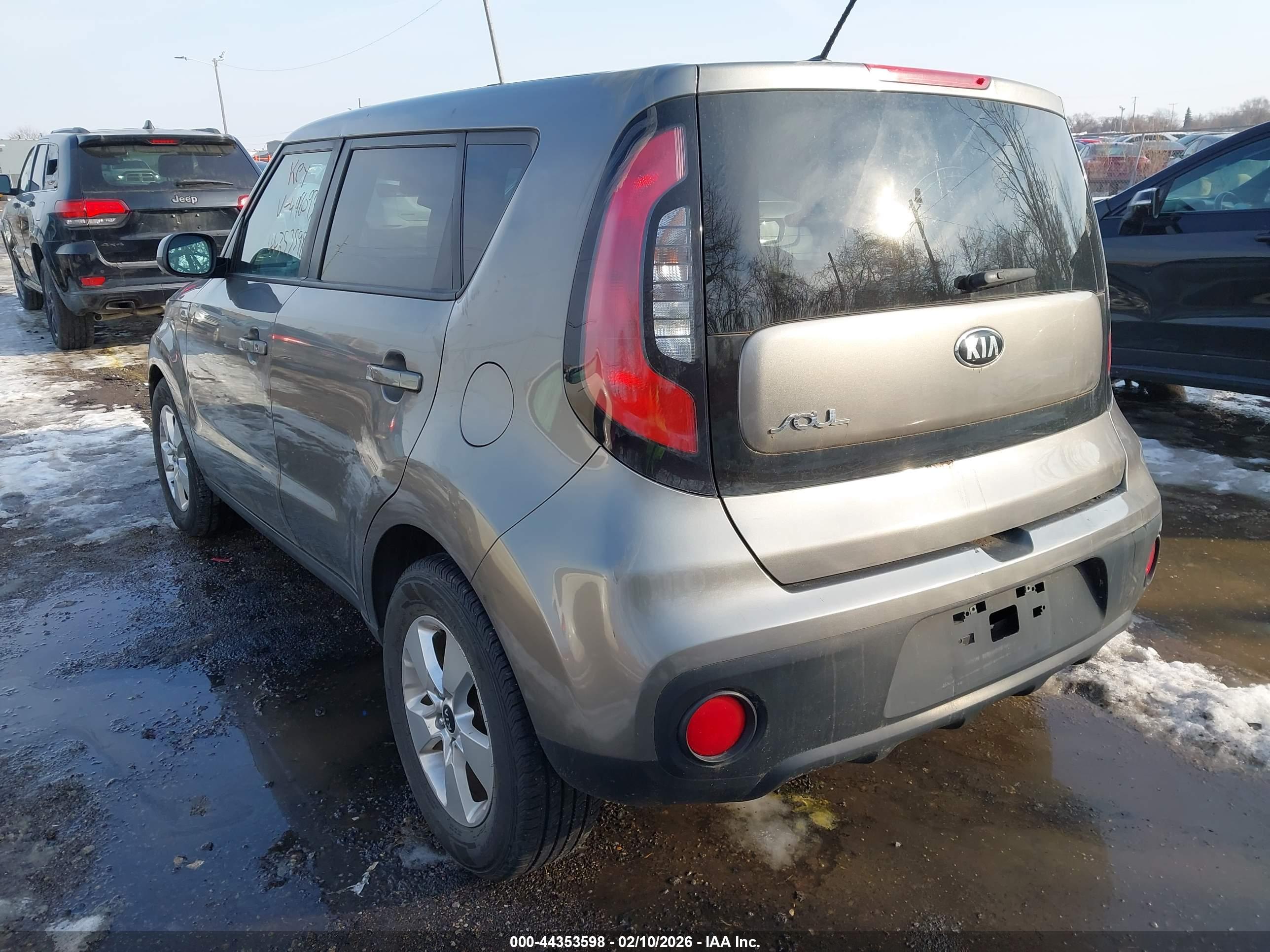 KIA SOUL image 3