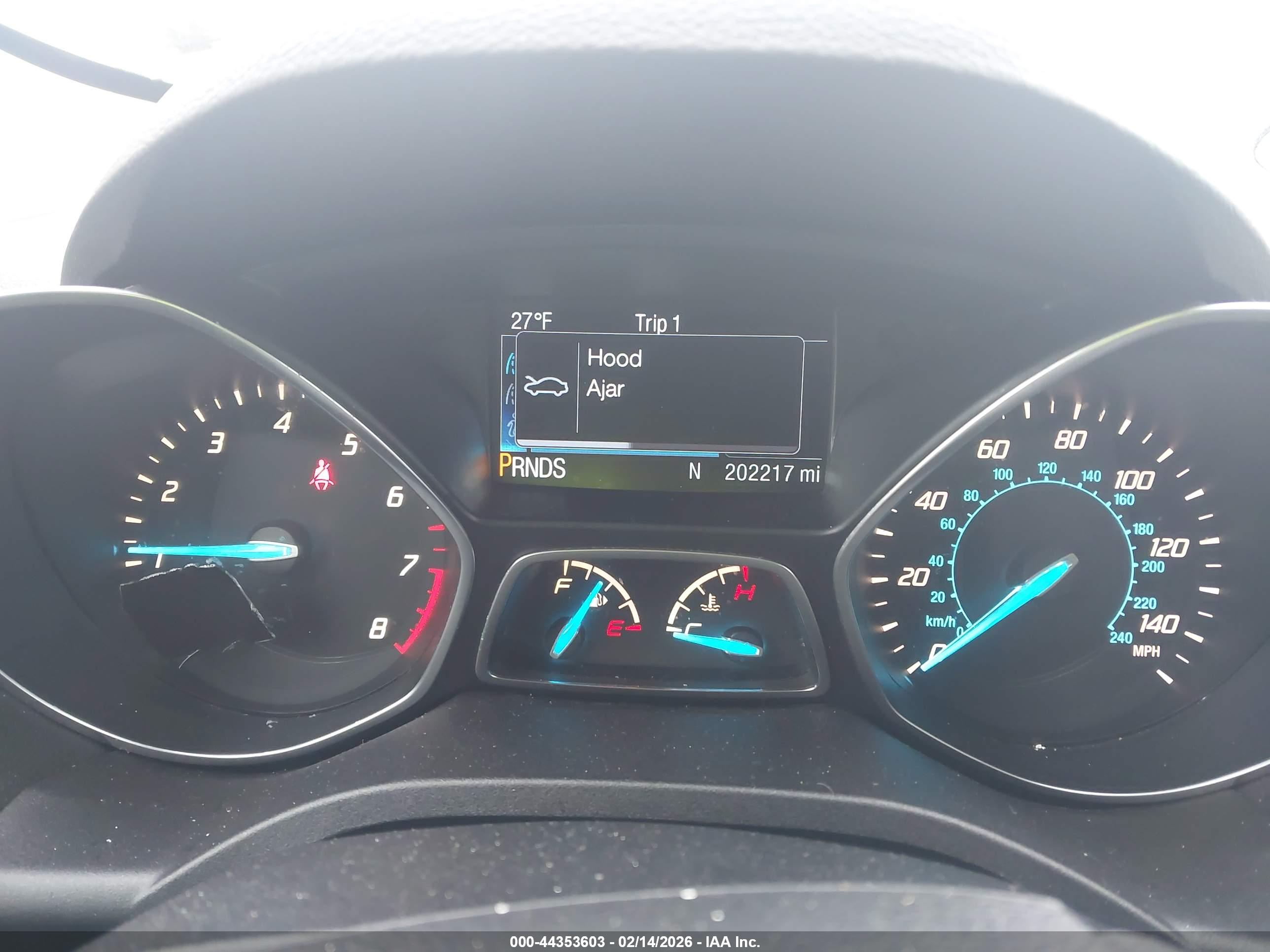 FORD ESCAPE image 7