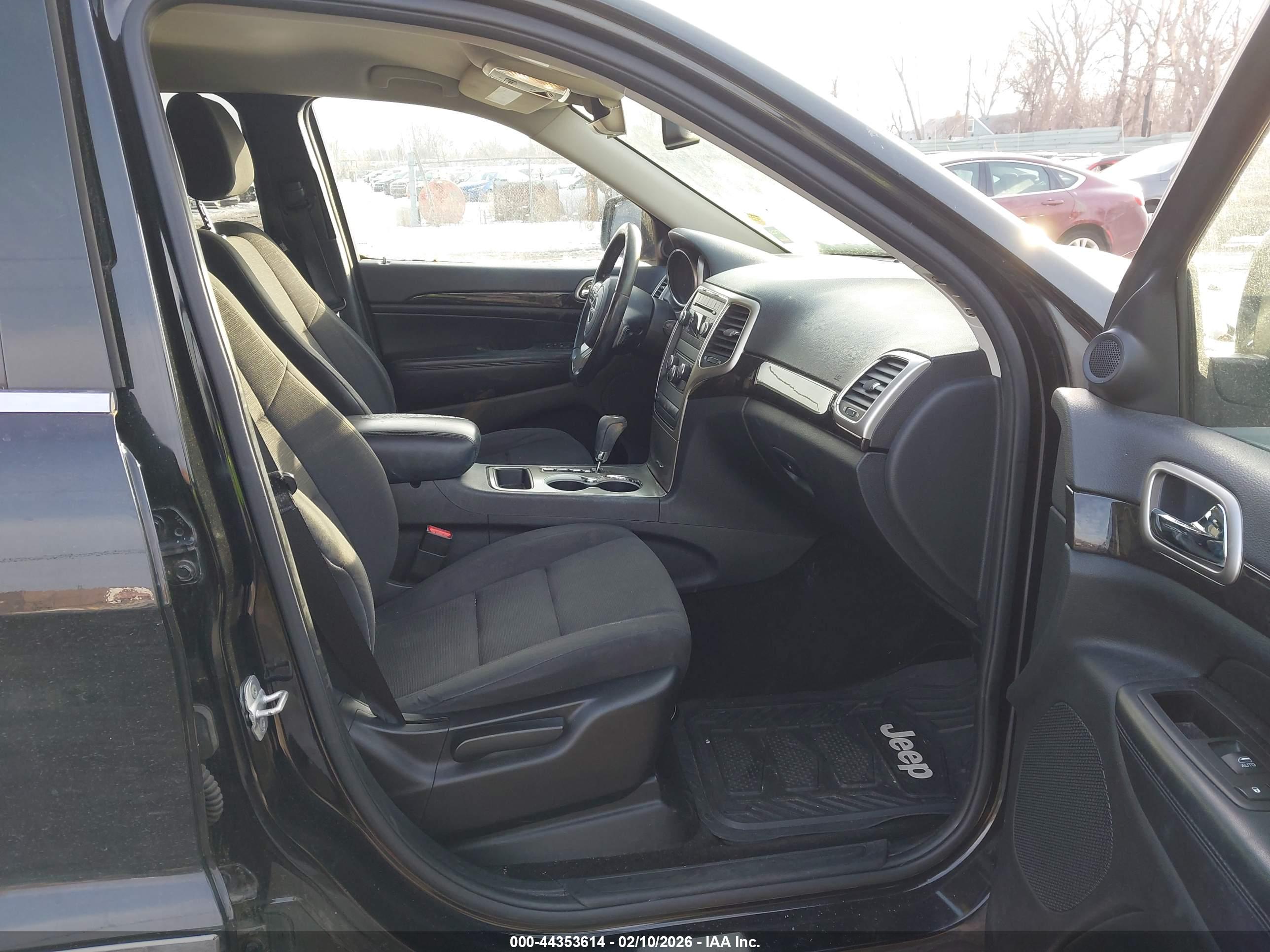 JEEP GRAND image 5