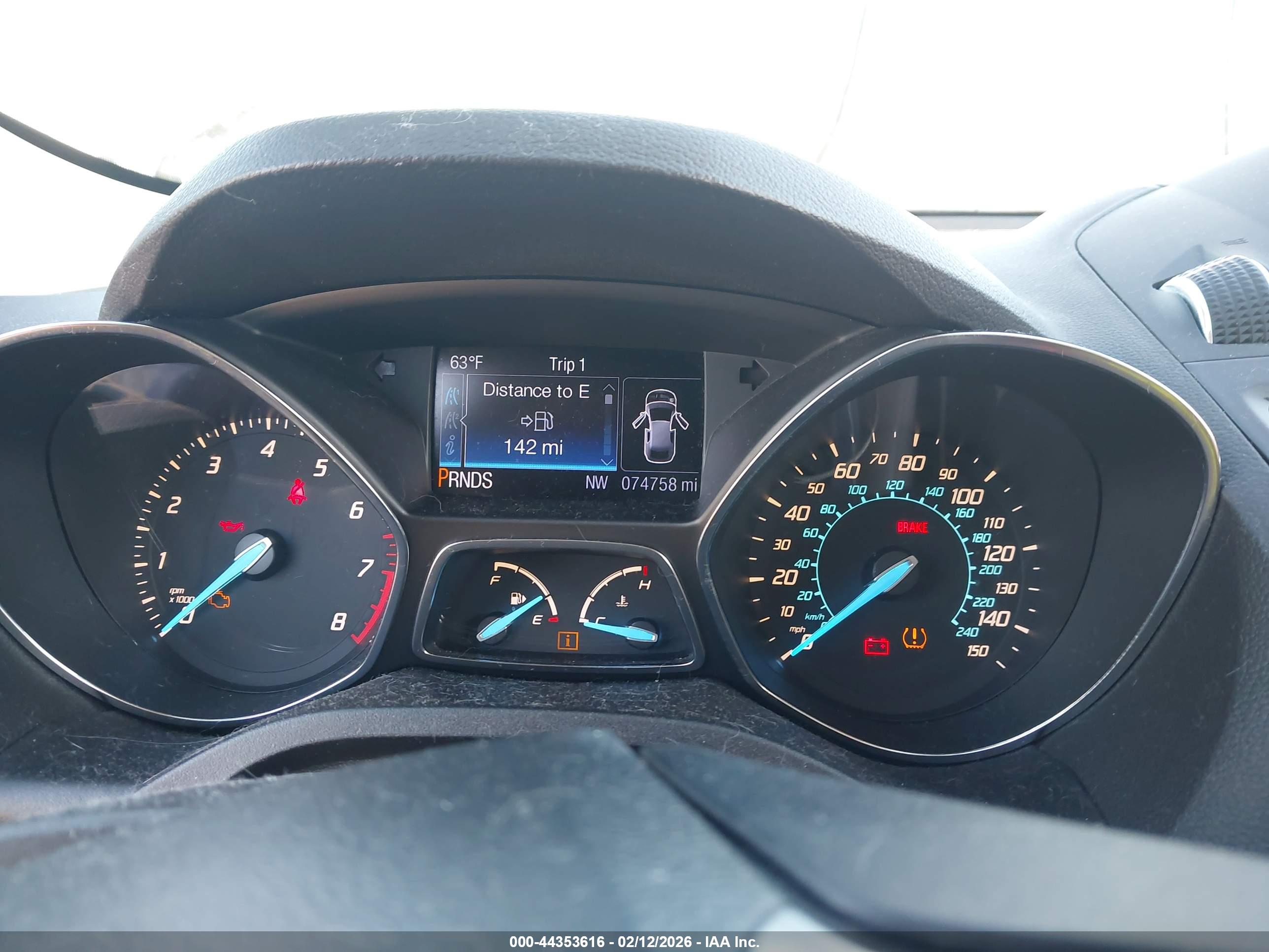 FORD ESCAPE image 7