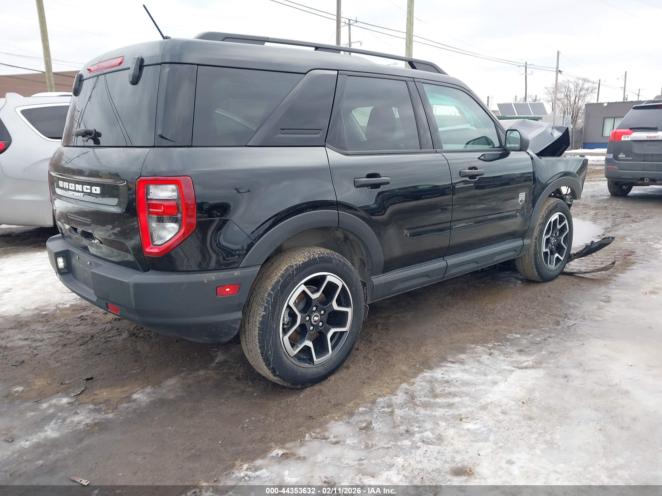 FORD BRONCO image 4