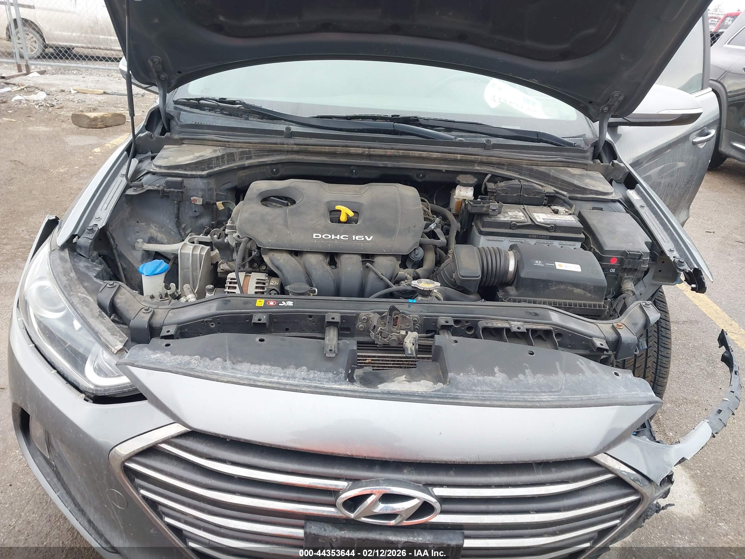 HYUNDAI ELANTRA image 10