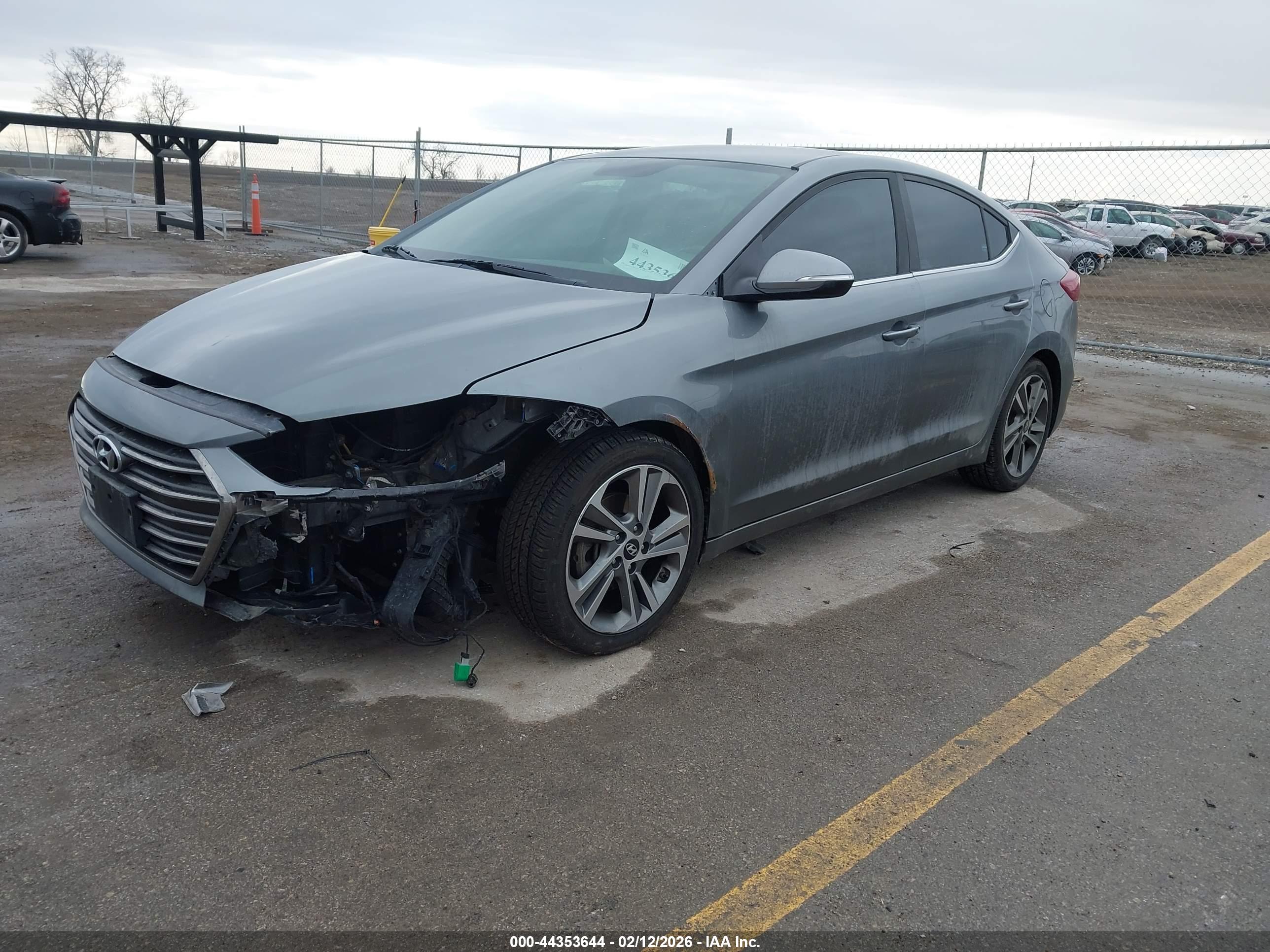 HYUNDAI ELANTRA image 2