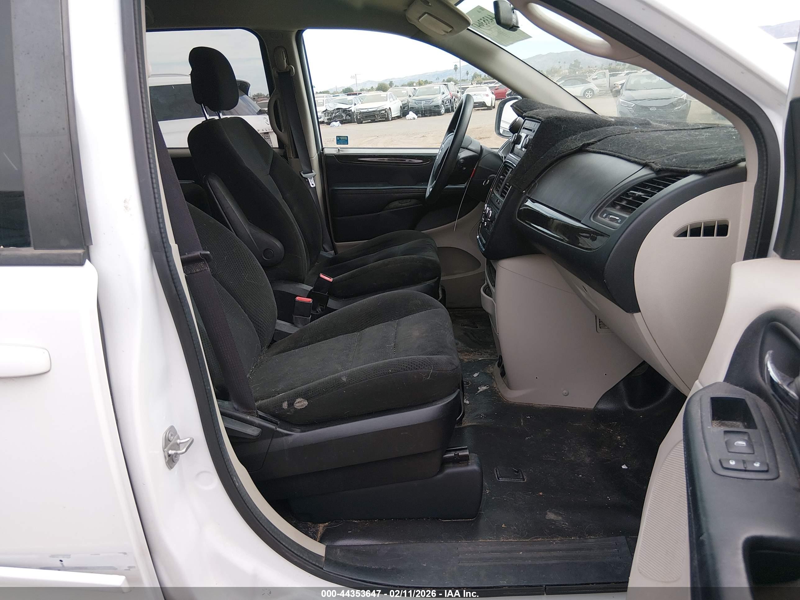 DODGE GRAND image 5