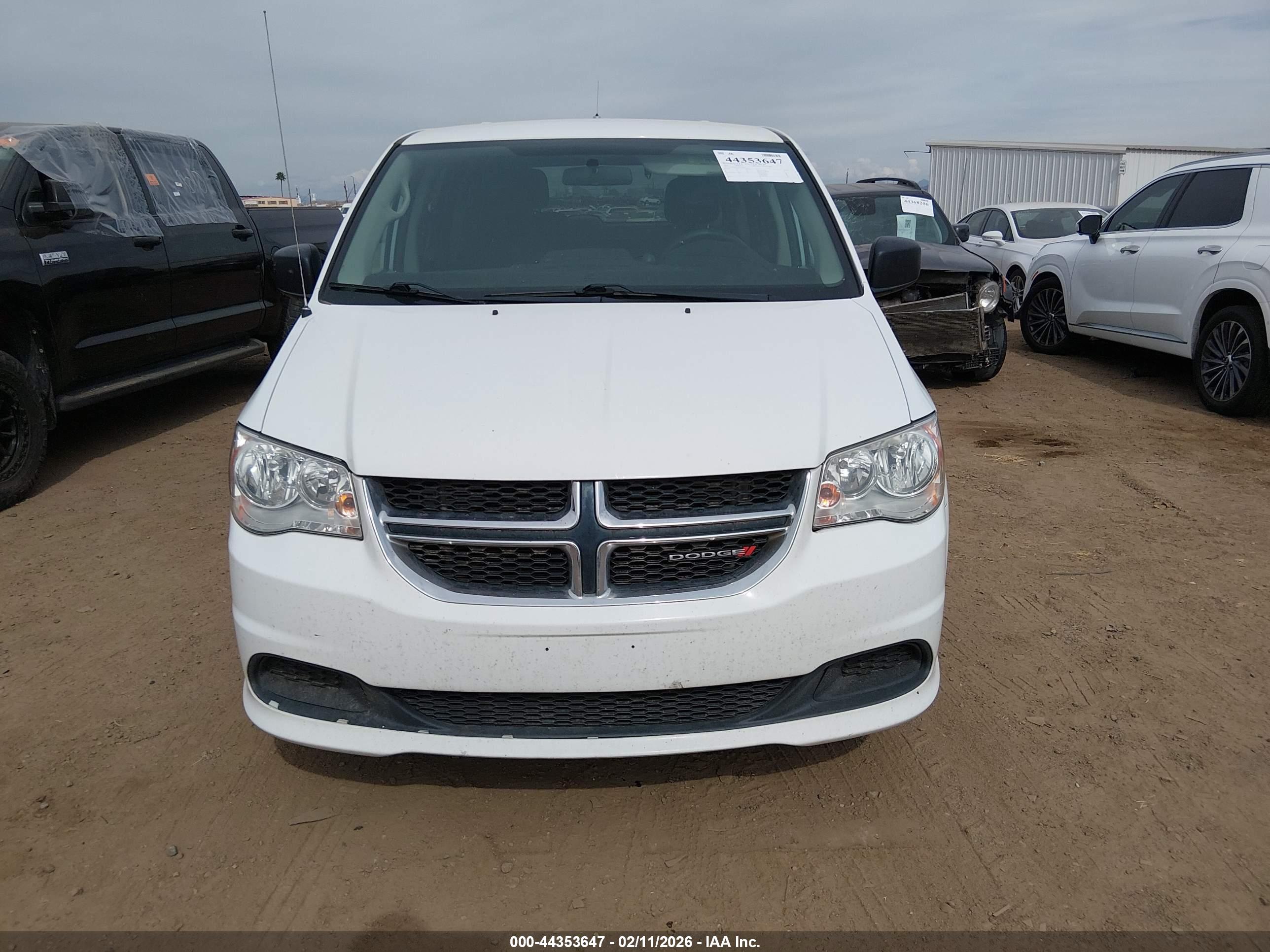 DODGE GRAND image 6
