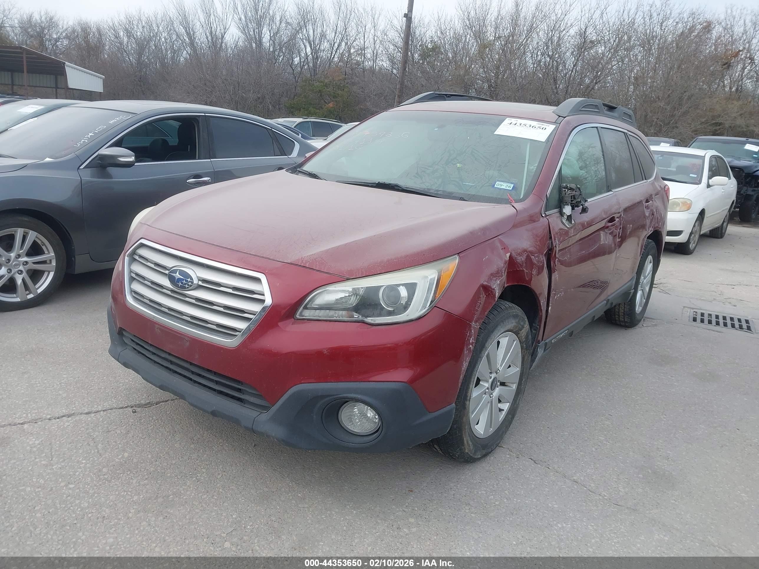SUBARU OUTBACK image 2