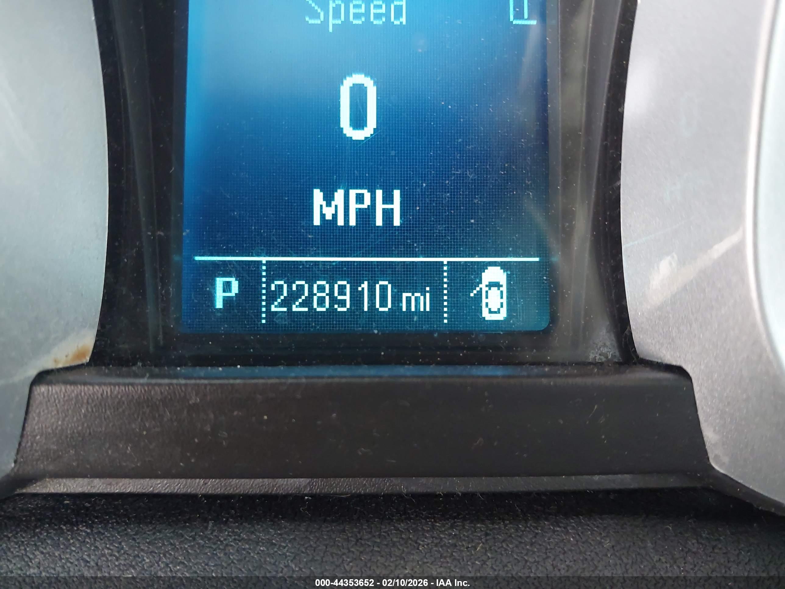 CHEVROLET EQUINOX image 7