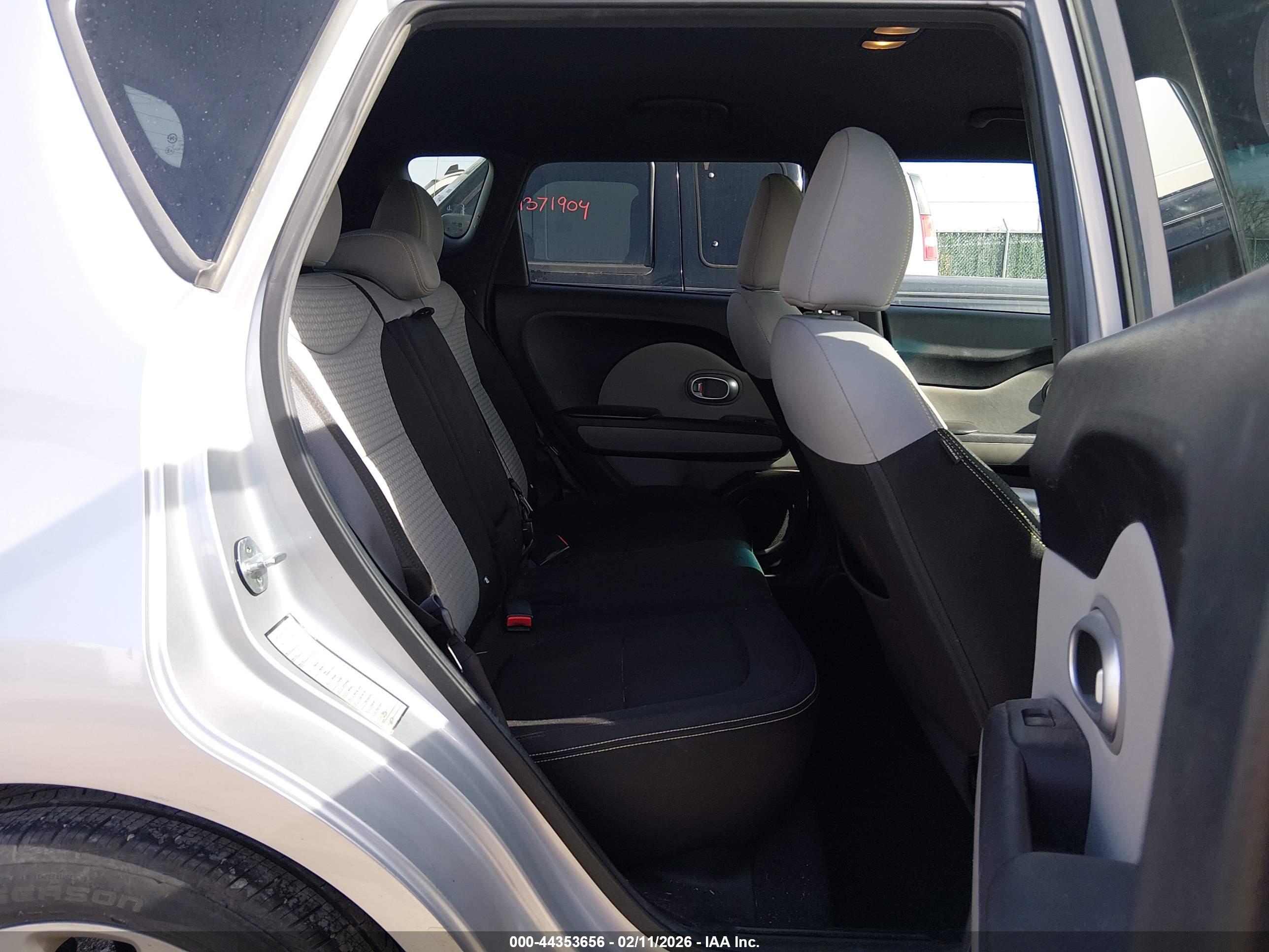 KIA SOUL image 8