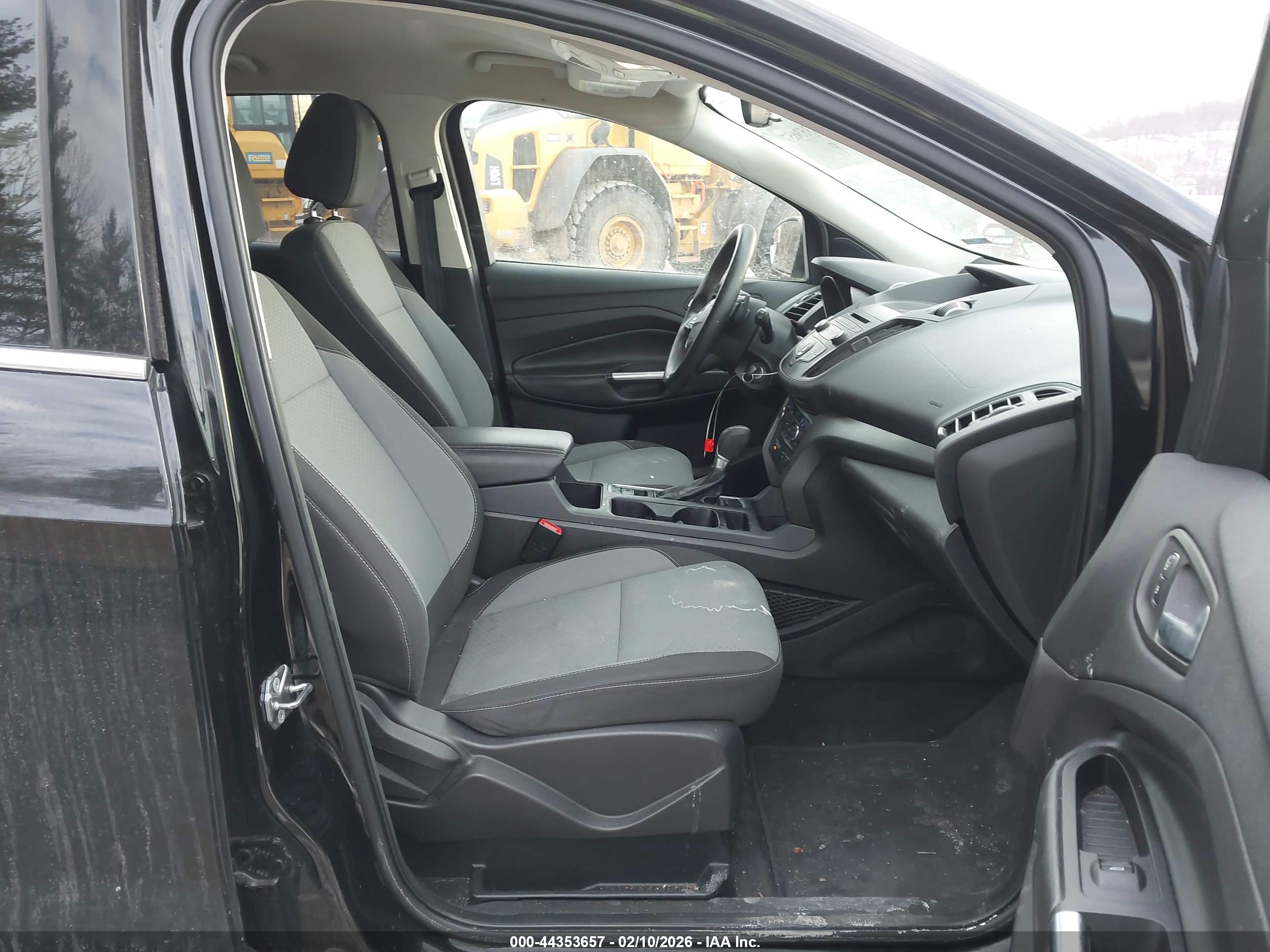 FORD ESCAPE image 5
