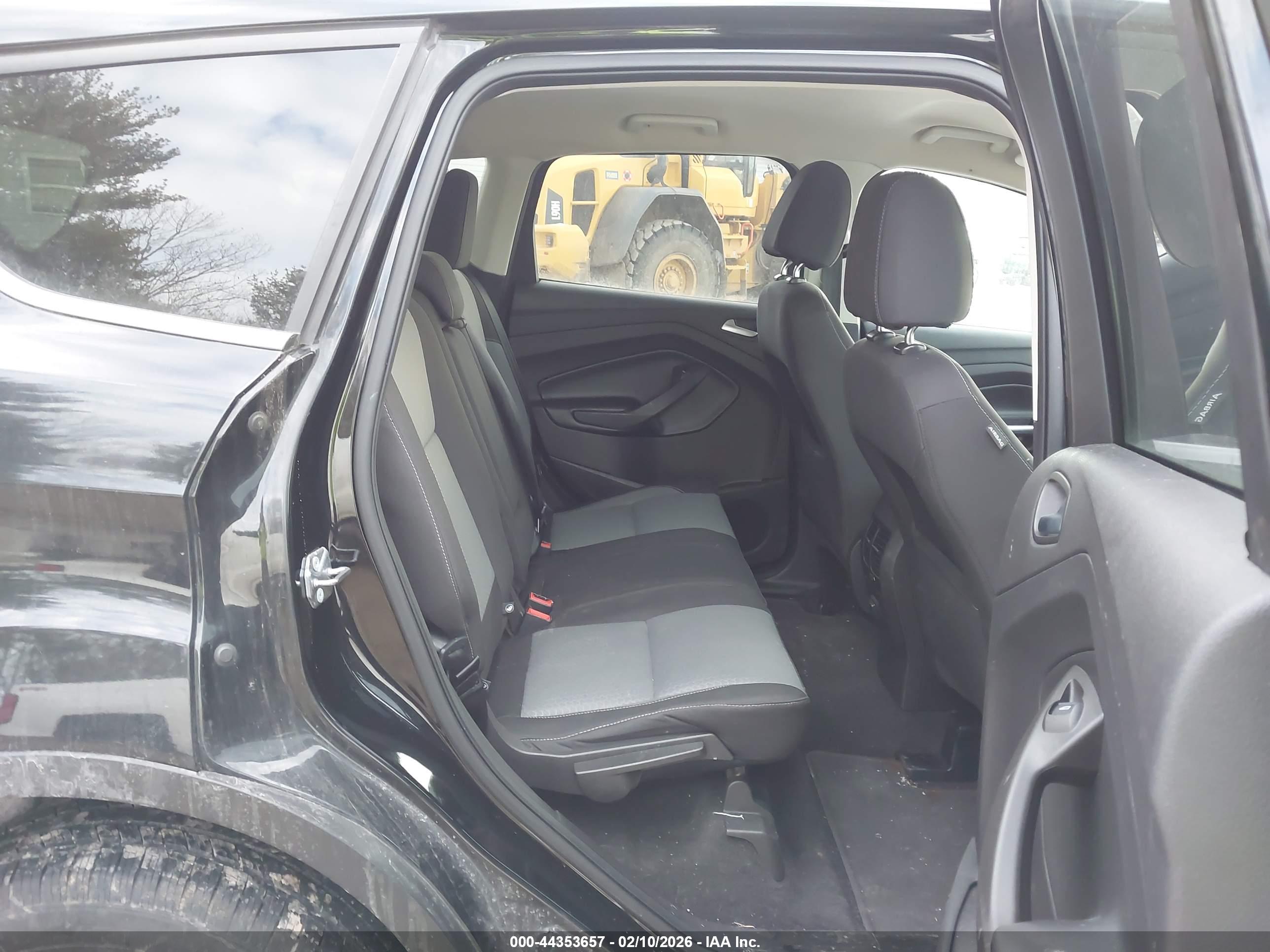 FORD ESCAPE image 8