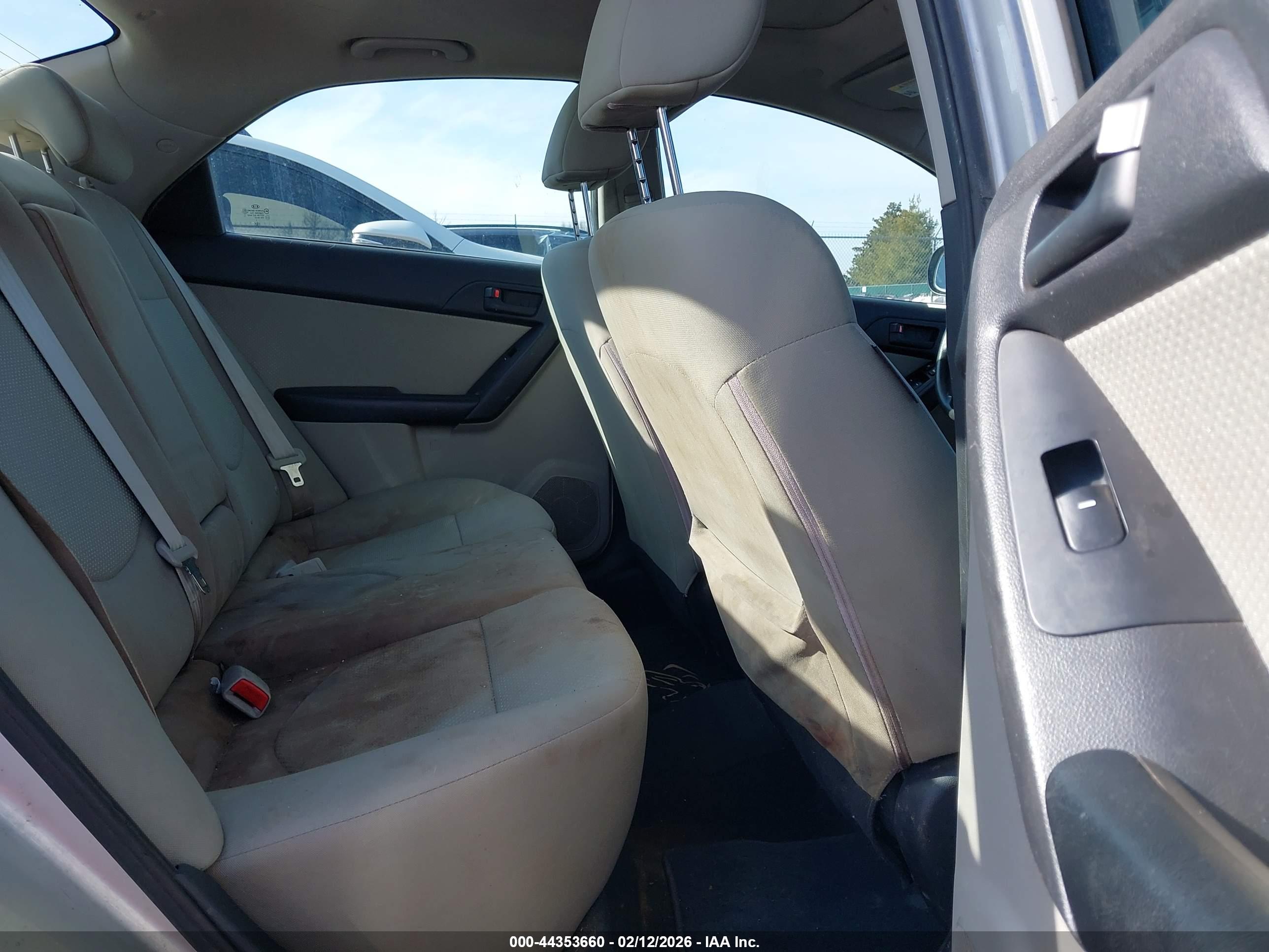 KIA FORTE image 8