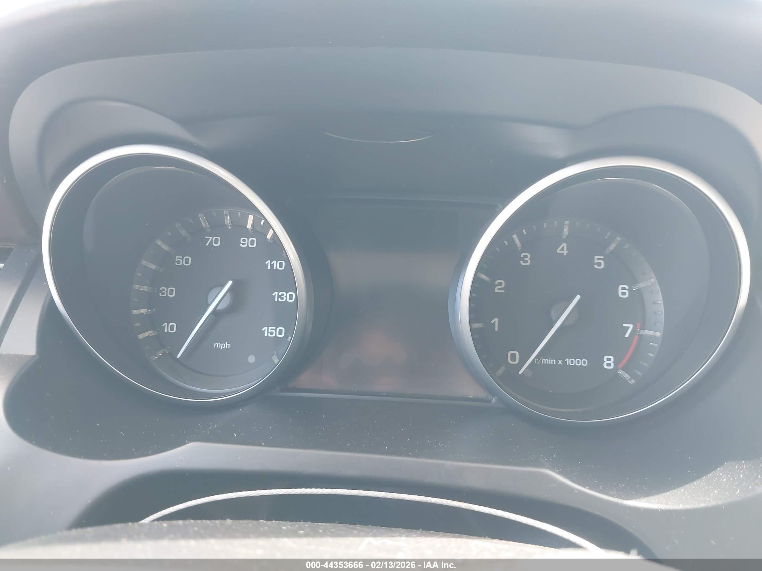 LAND ROVER image 7