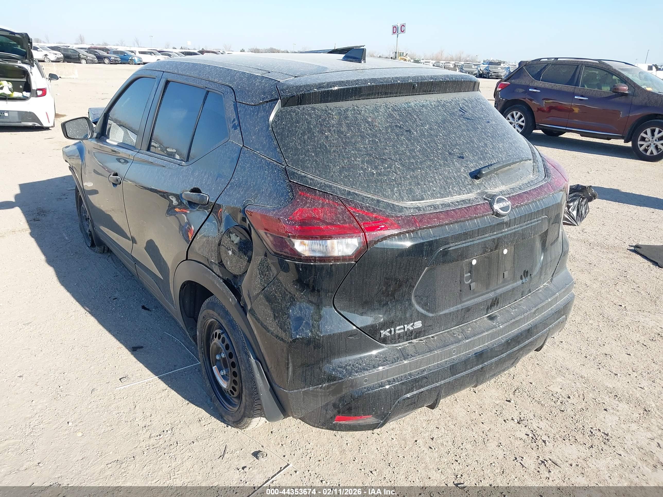 NISSAN KICKS image 3