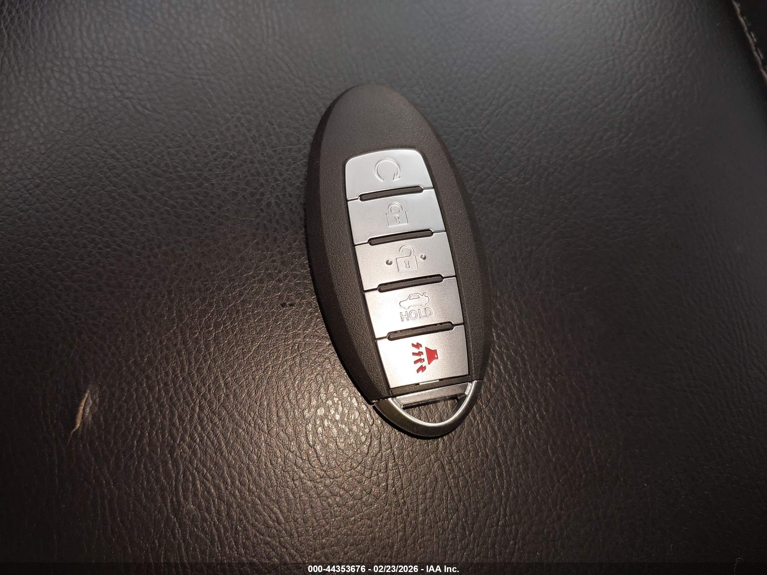 NISSAN PATHFINDER image 11