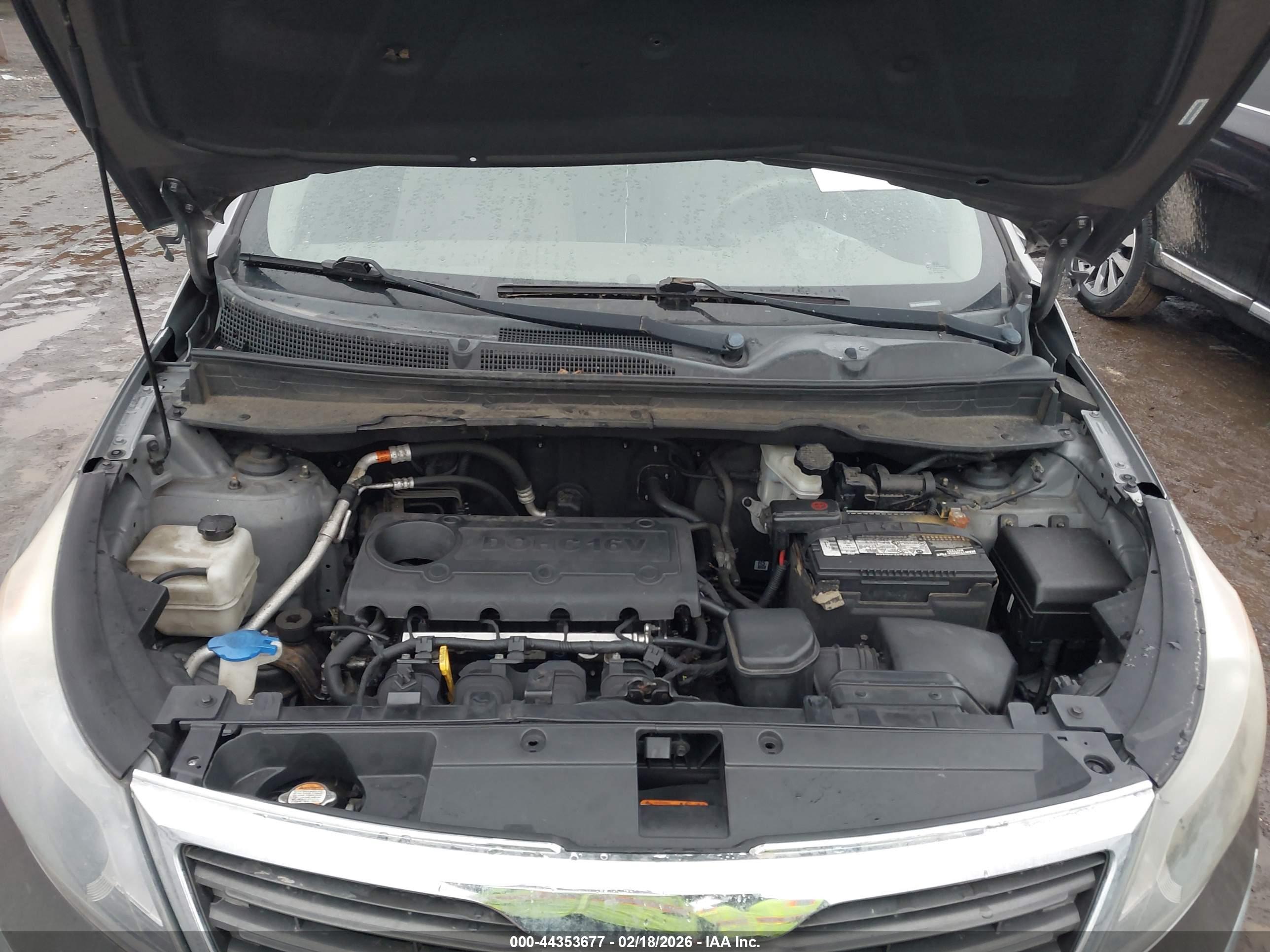 KIA SPORTAGE image 10