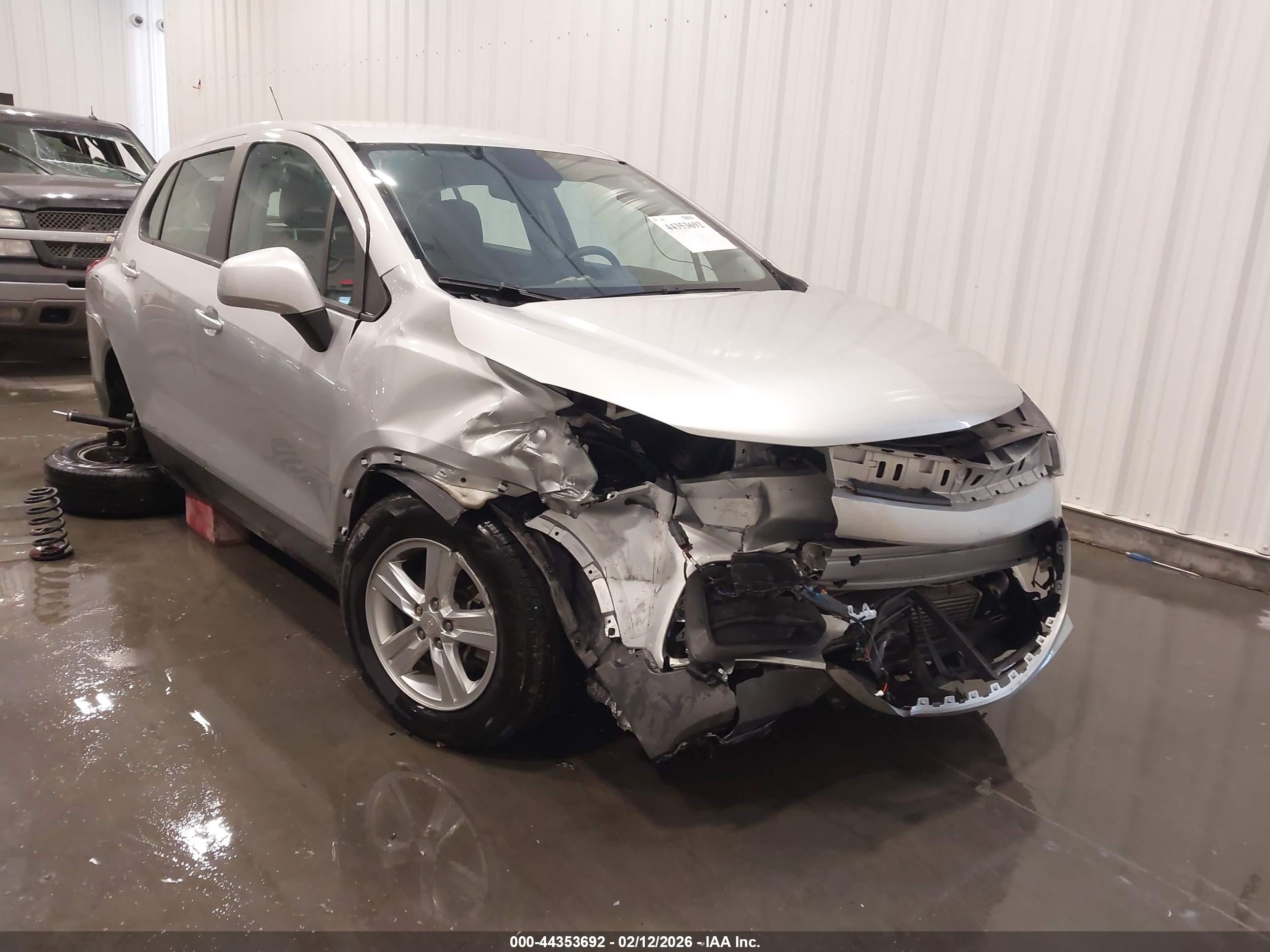 CHEVROLET TRAX image 6